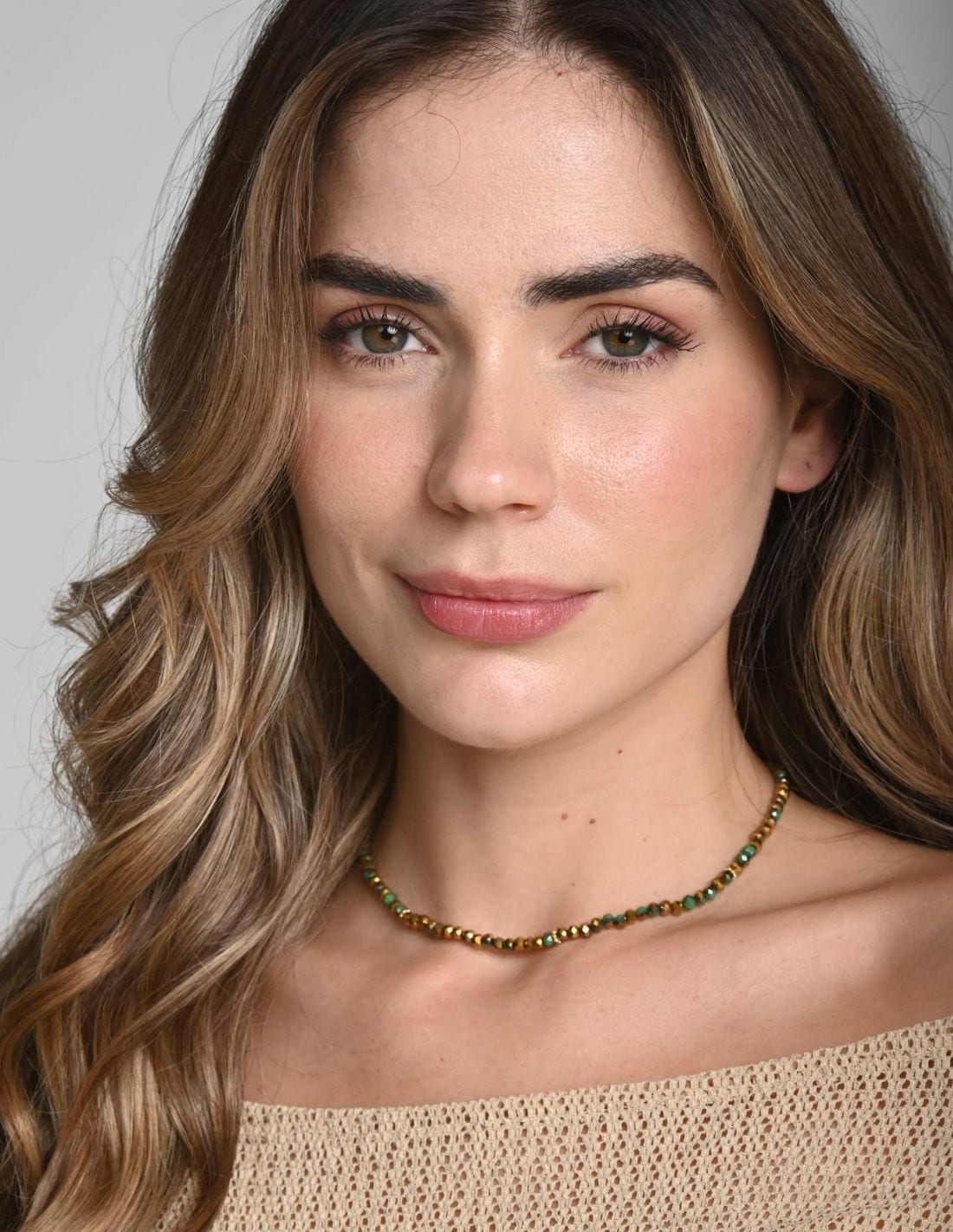 Choker Kiran Emerald Green + Golden - imagen 1