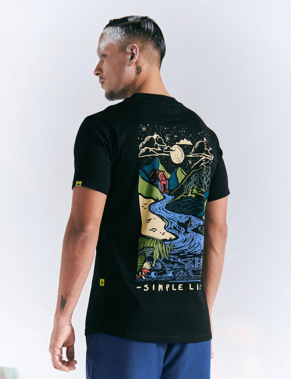 Camiseta Regular Fit Mountain Life negro Hombre - imagen 9