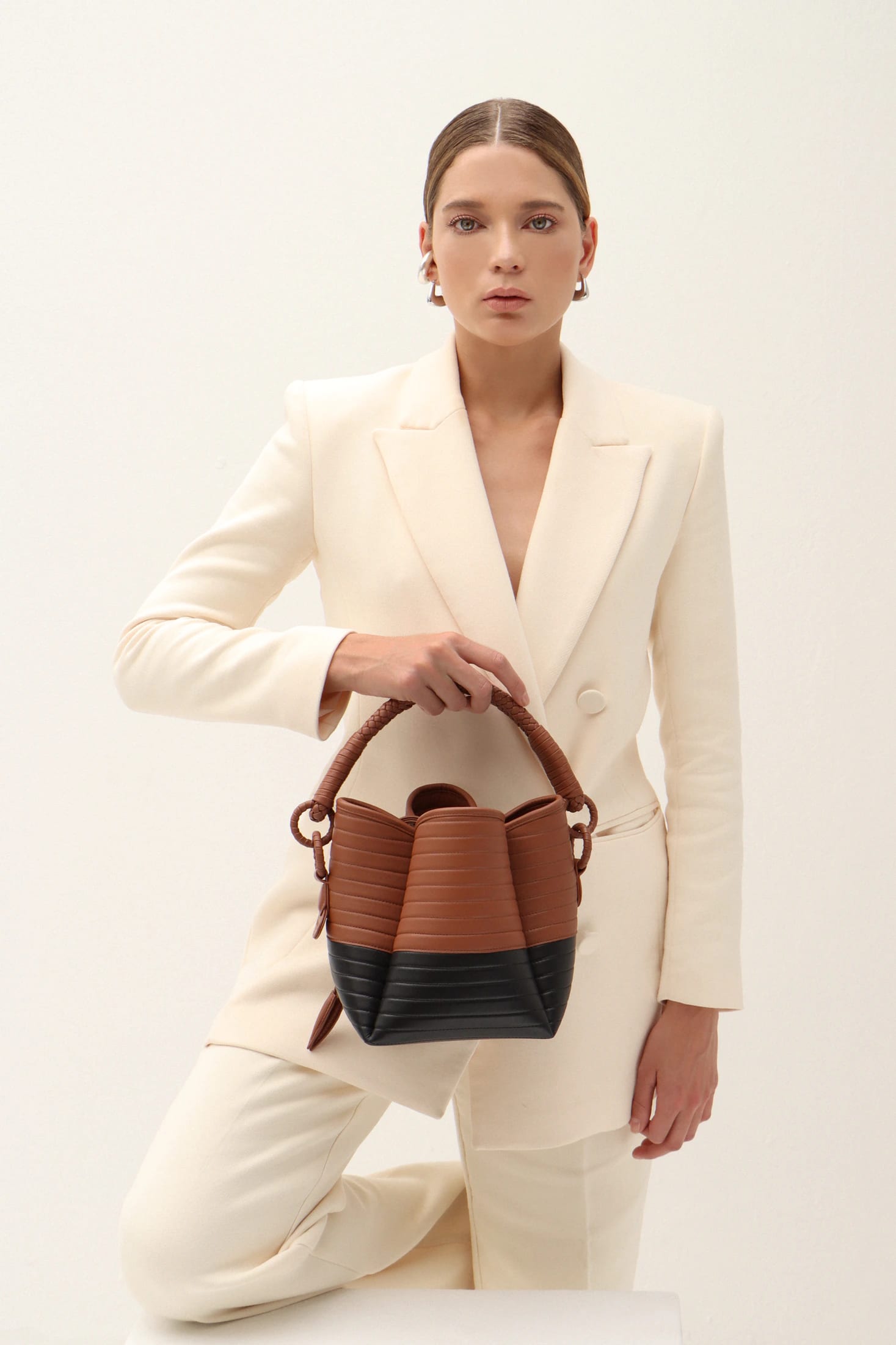 Tulip Oxford Bag, Black & Brandy - imagen 2