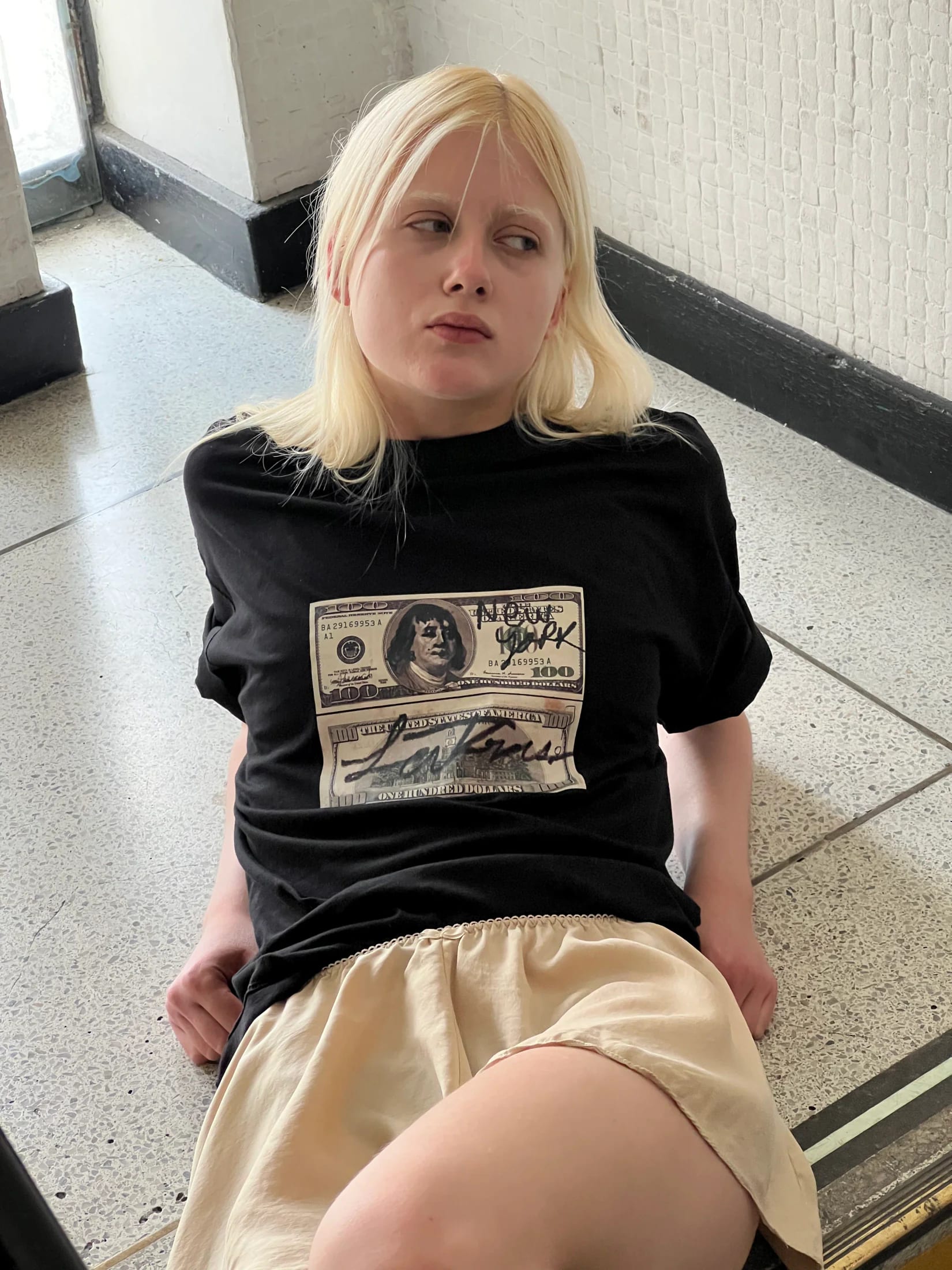 Imaginary Dollar T-Shirt - imagen 7