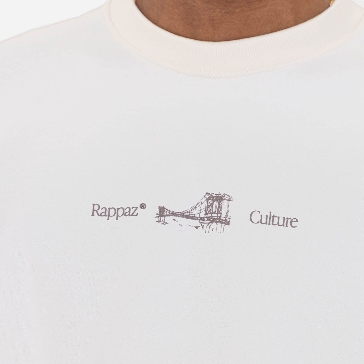 Boxy Fit Tee Brooklyn Bridge Ivory - imagen 4