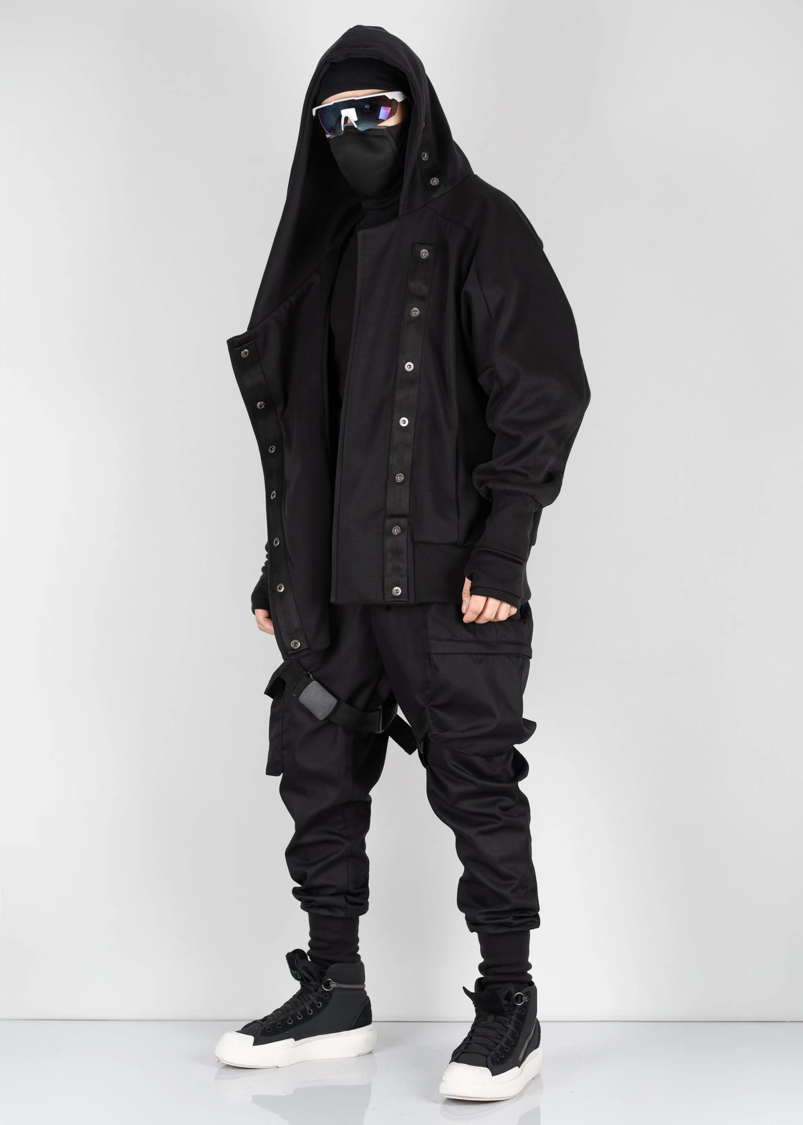 Hoodie Sendai Broches - imagen 4