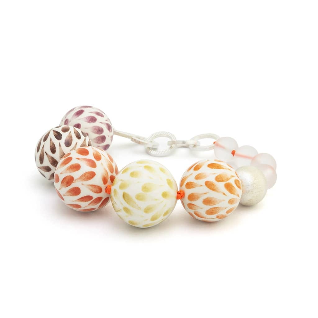 PULSERA 5 ESFERAS EN PETALOS - imagen 3