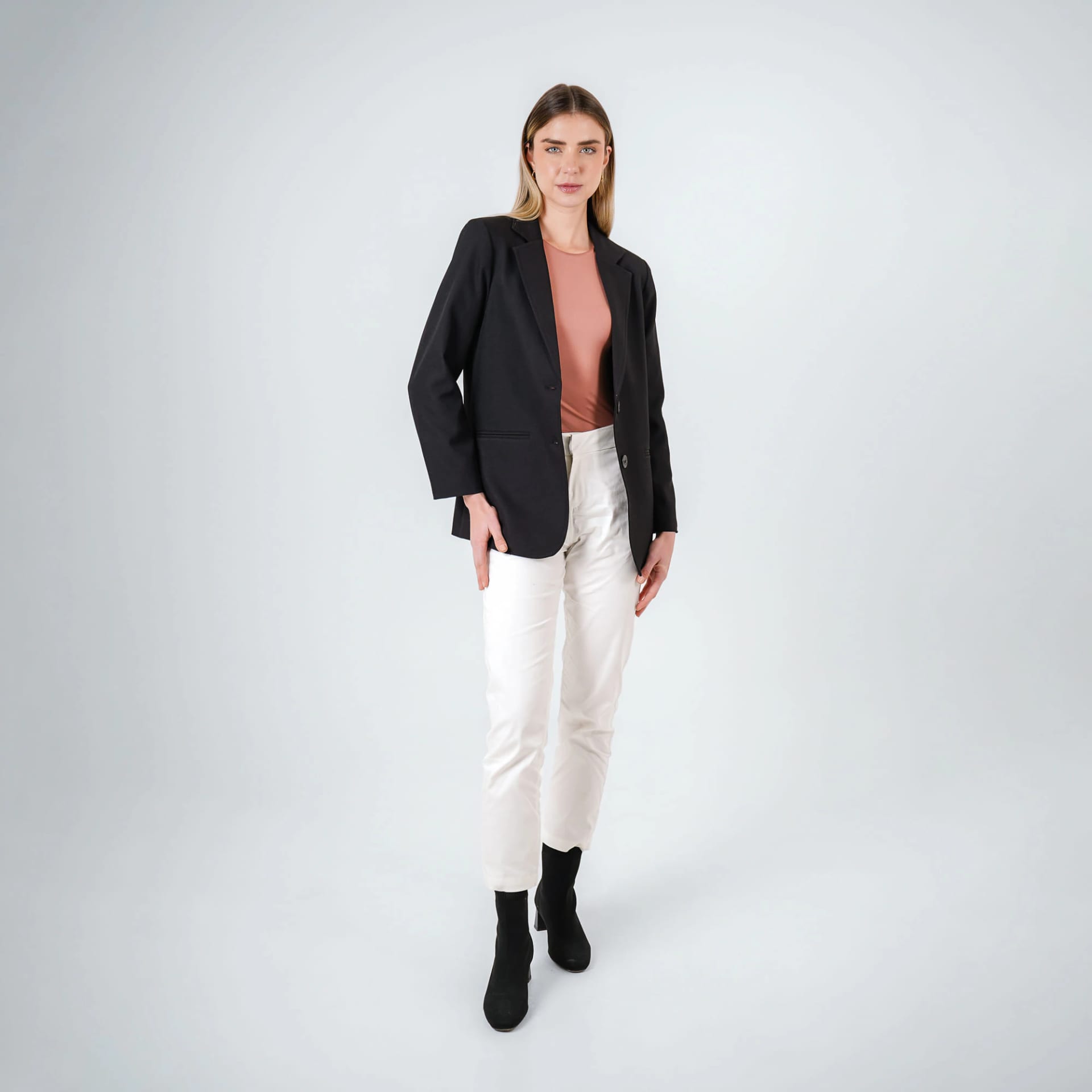 Pantalon Tiro Alto Bota Recta - imagen 2