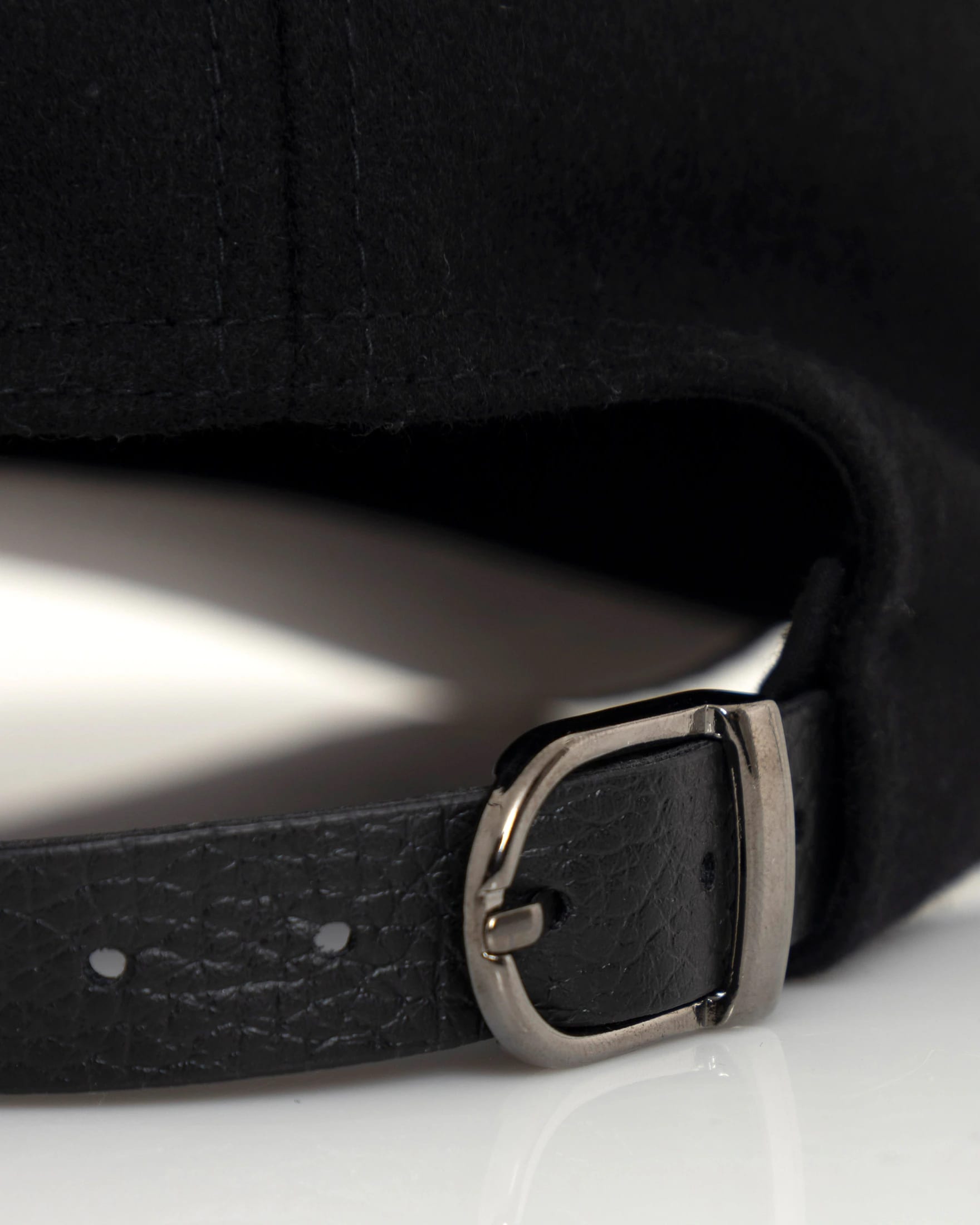 Basics UG Furry High Crown Cap Black - imagen 5