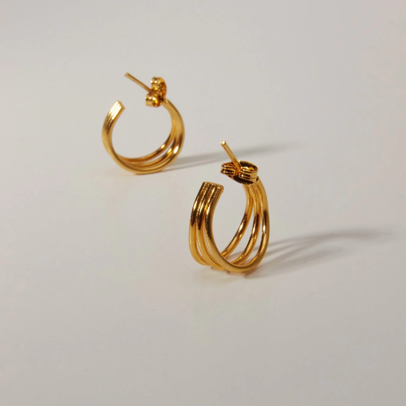 Triple Hoops - imagen 1