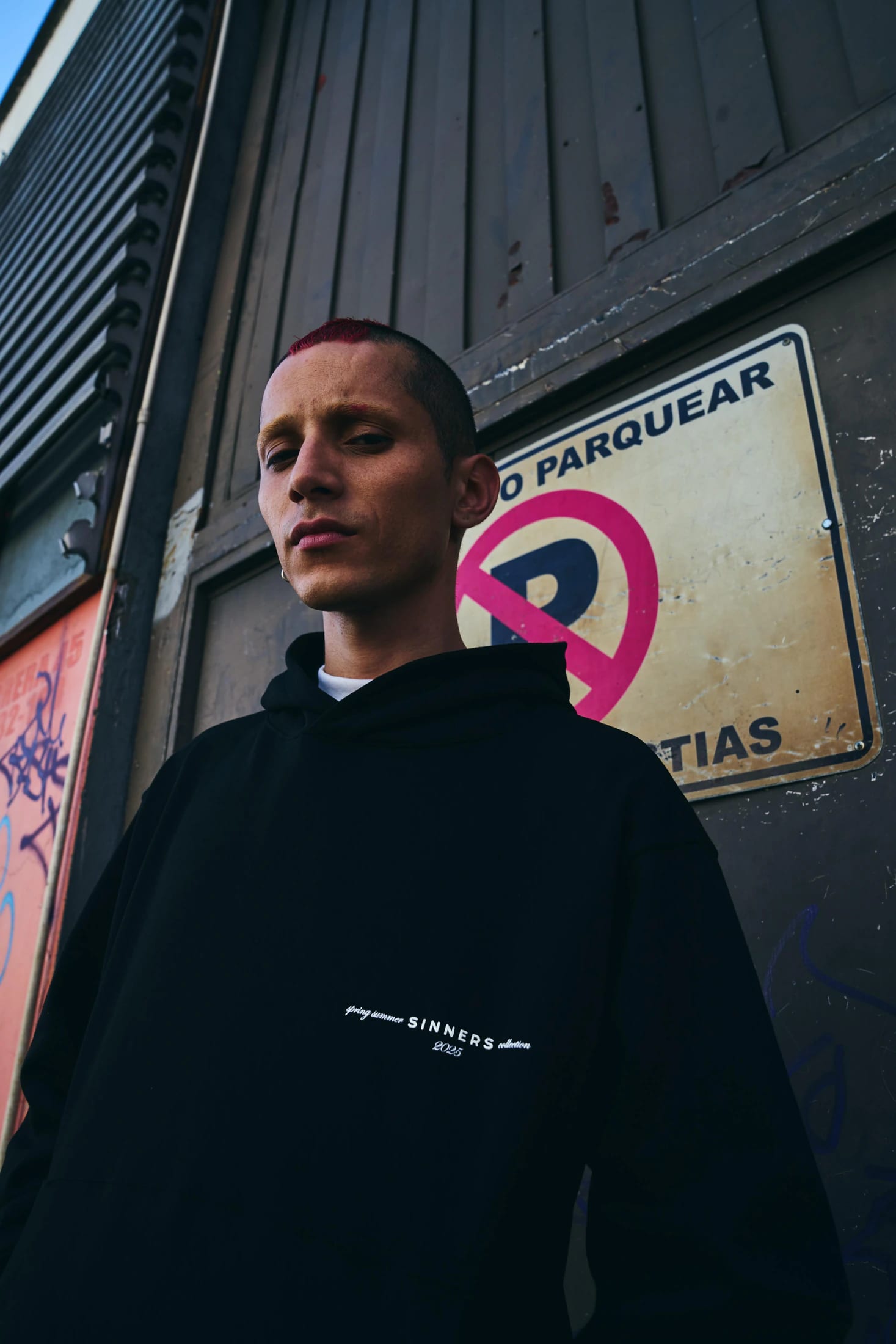 GARMENTS BLACK HOODIE - imagen 7