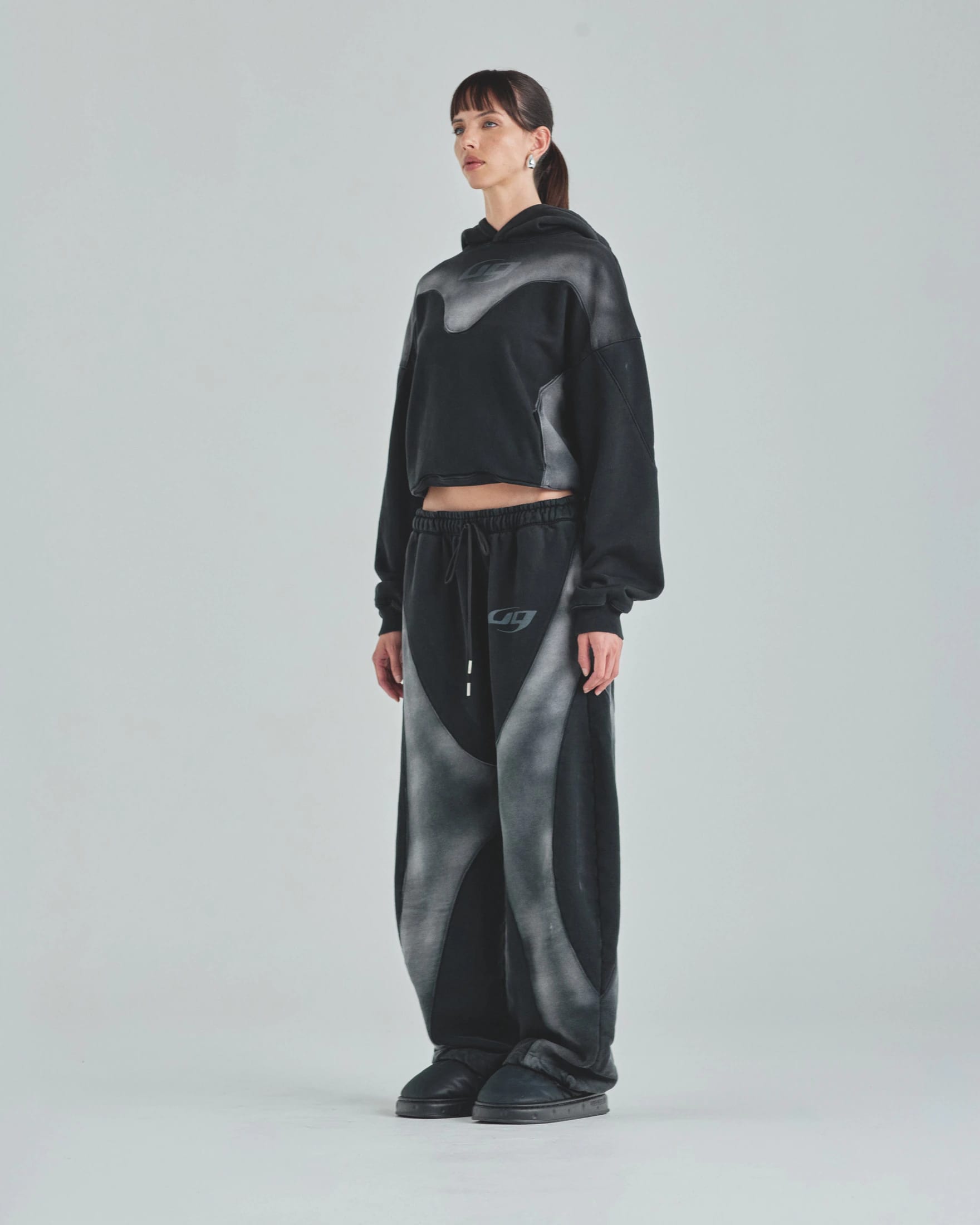 W Act 1 UG Boxy Fit Hoodie Sandblast Black - imagen 5