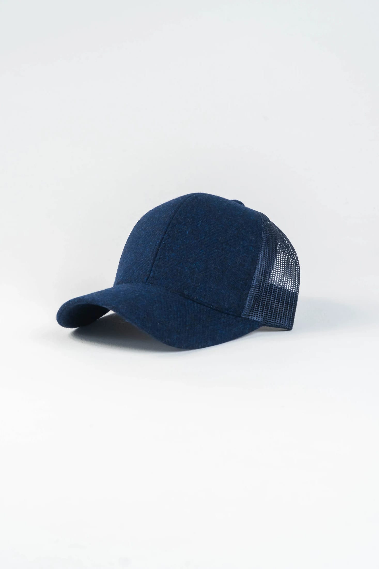 Gorra Malla Lana Azul Oscuro - imagen 2