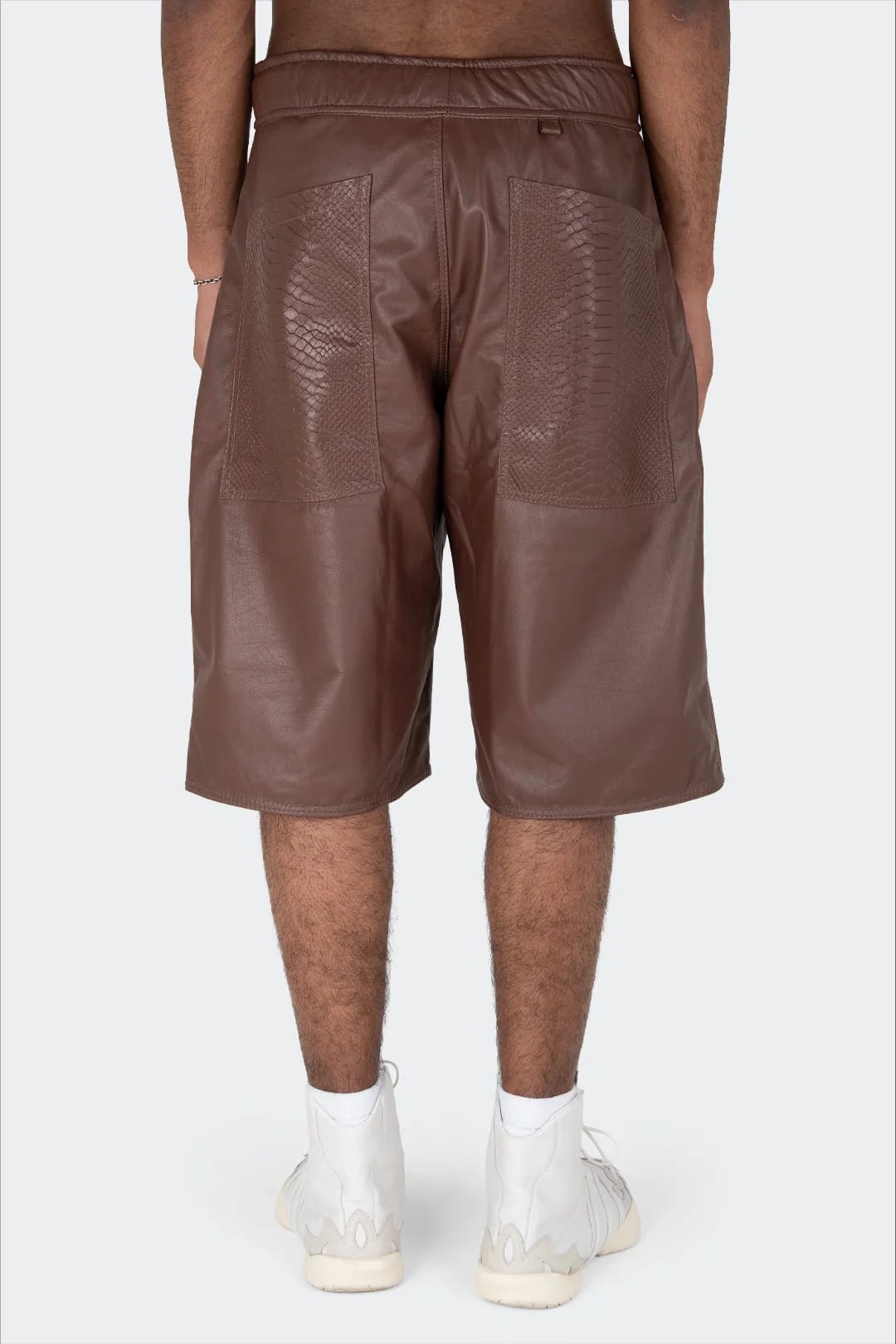 VENENO SHORT CUERO BROWN SHEATH - imagen 4