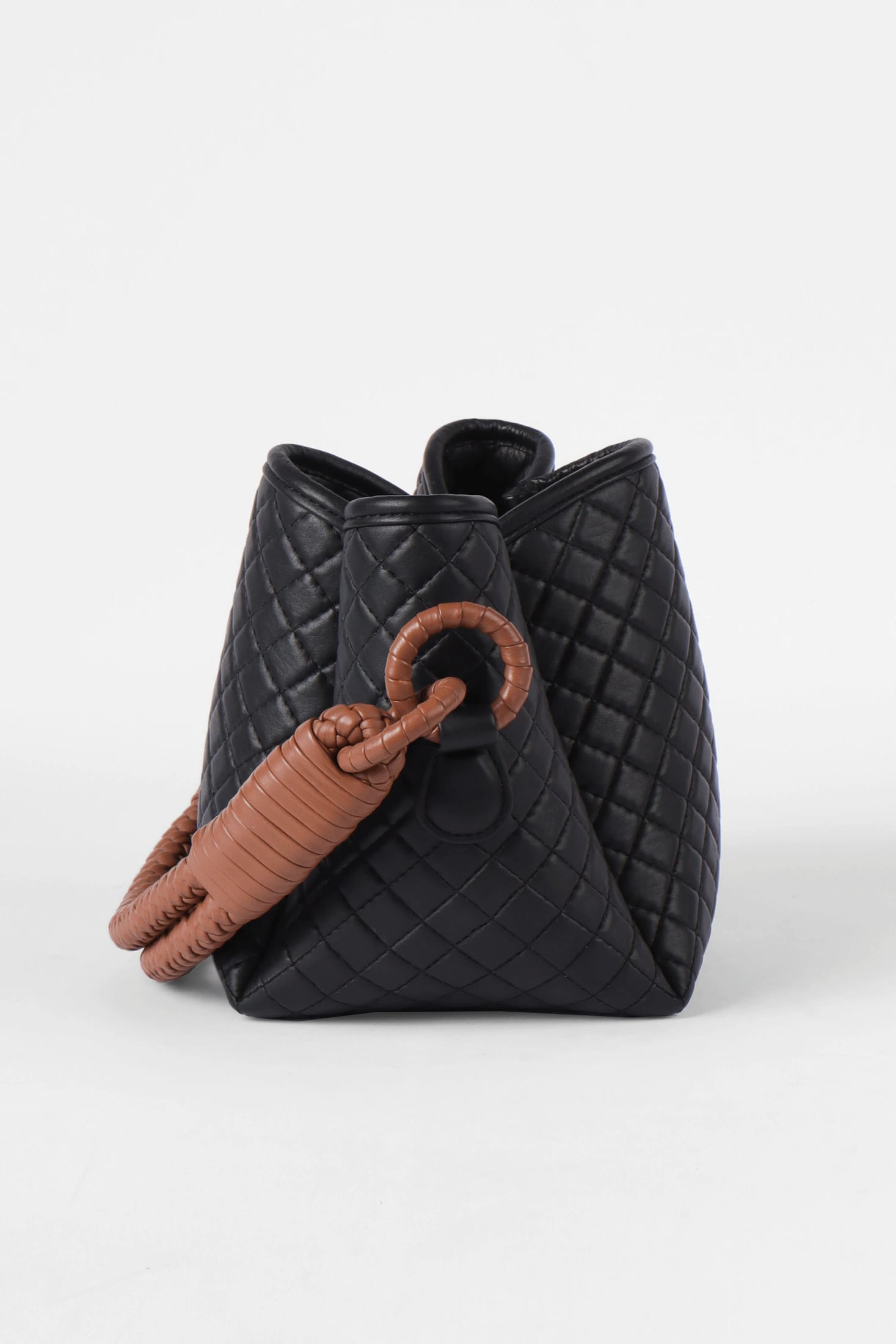 Tulip Mini Bucket Bag, Black & Brandy - imagen 3