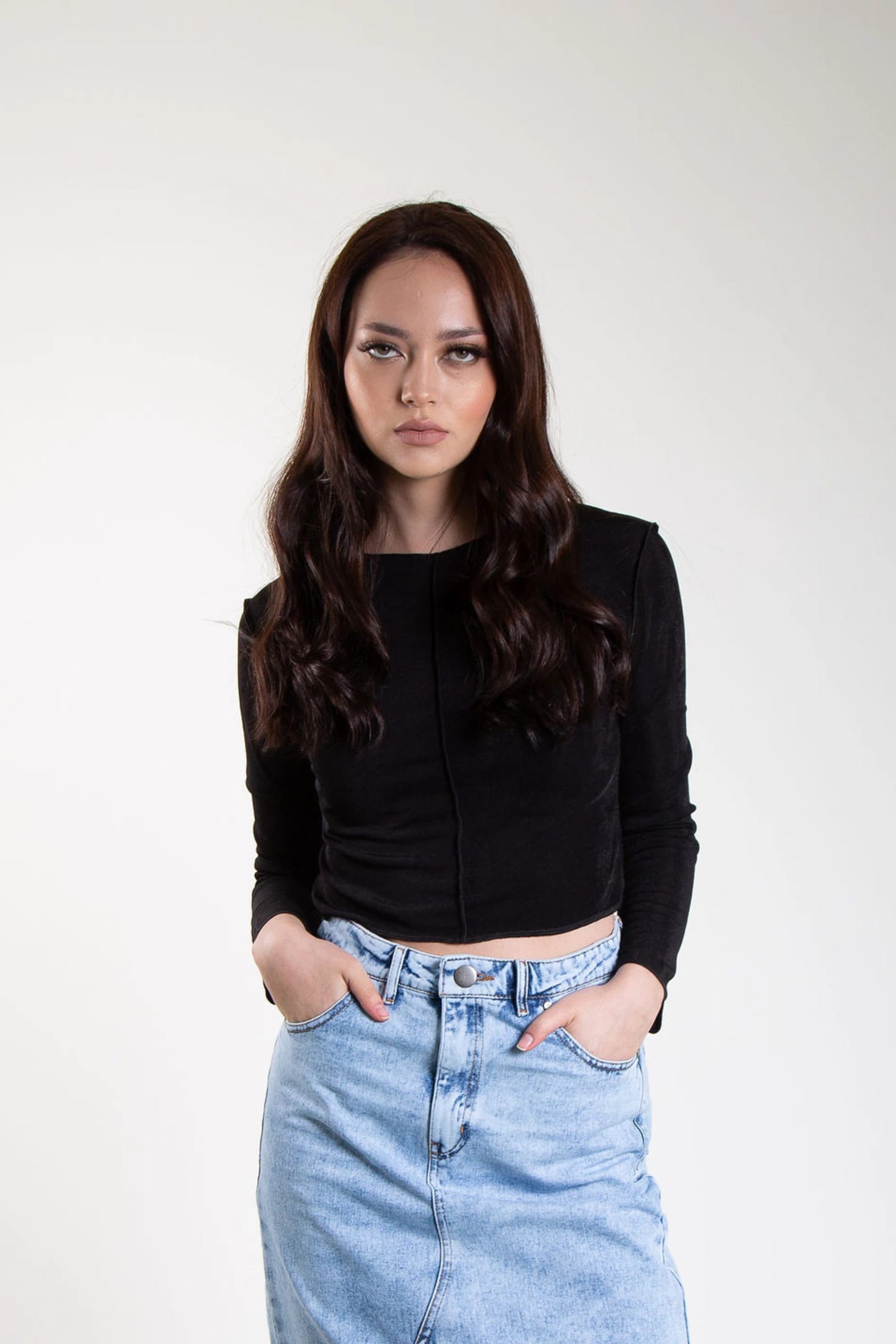 Crop Top Desconstructivo Negro - imagen 3
