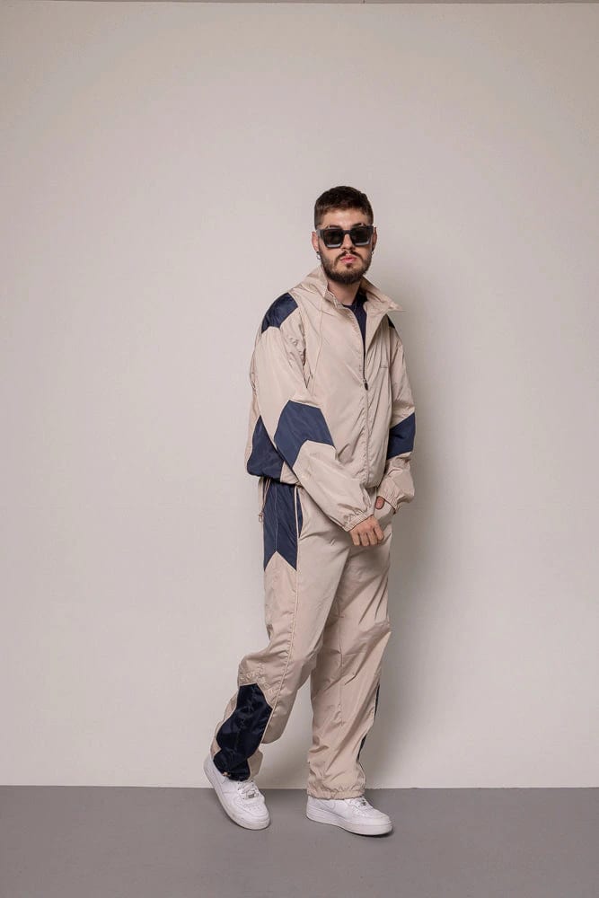 SET CHAQUETA Y SUDADERA ANTIFLUIDO-BEIGE - imagen 4
