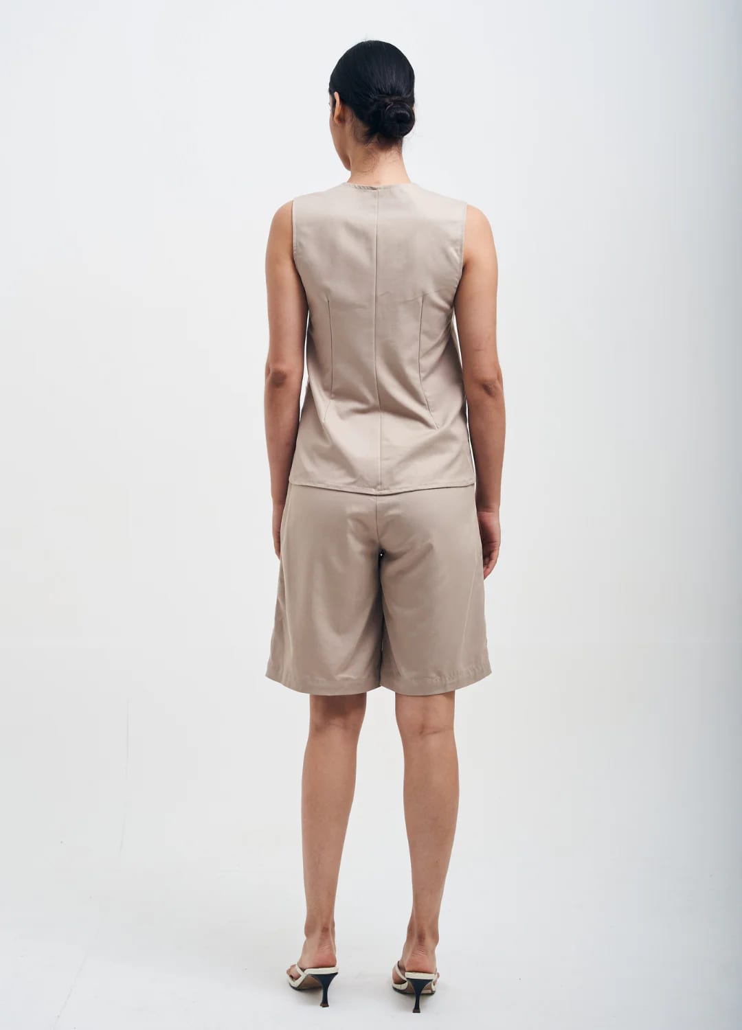 Bermuda Cleotilde Taupe - imagen 5