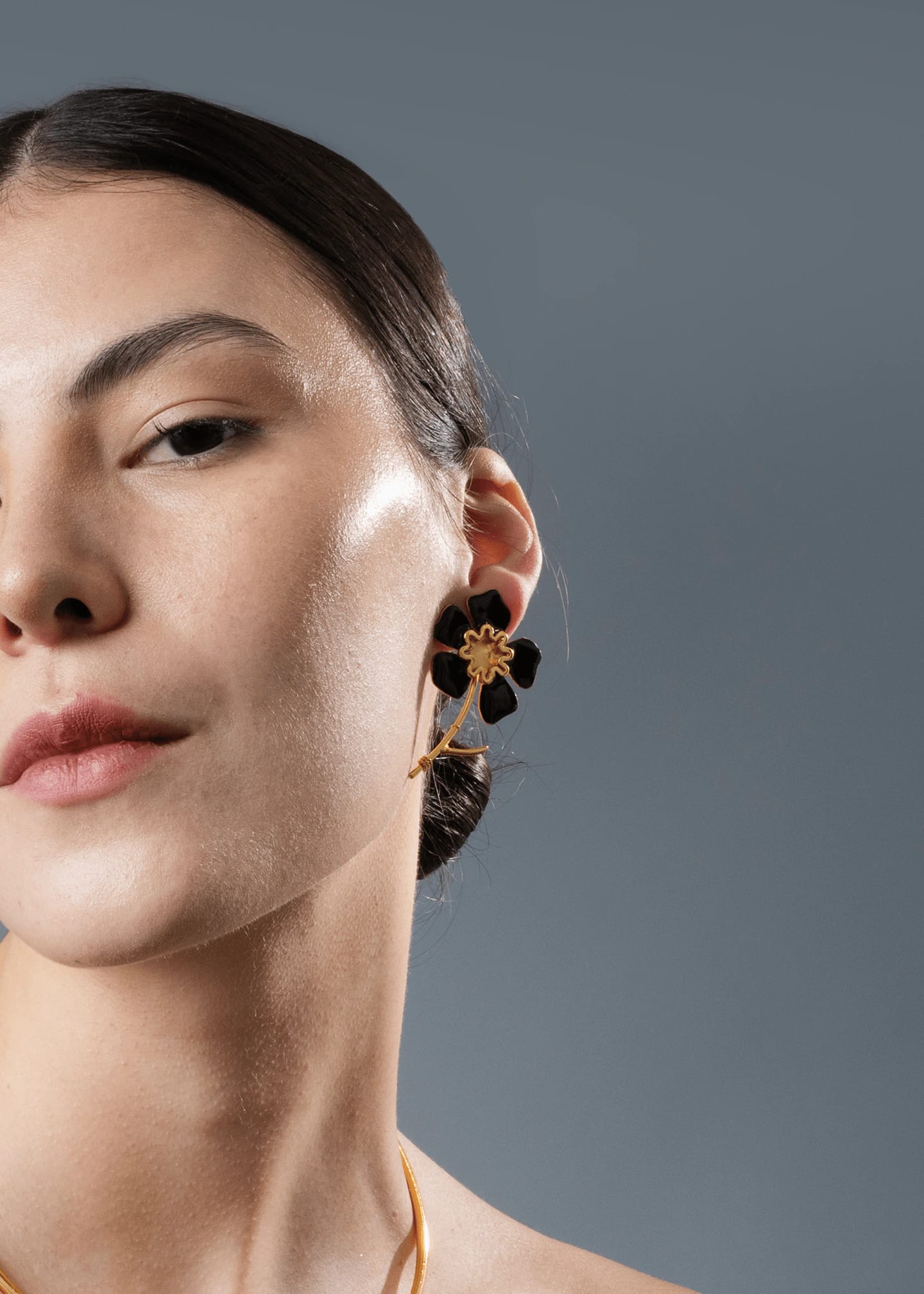 Aretes Aurora Asimetrico x Lyenzo Negros - imagen 3