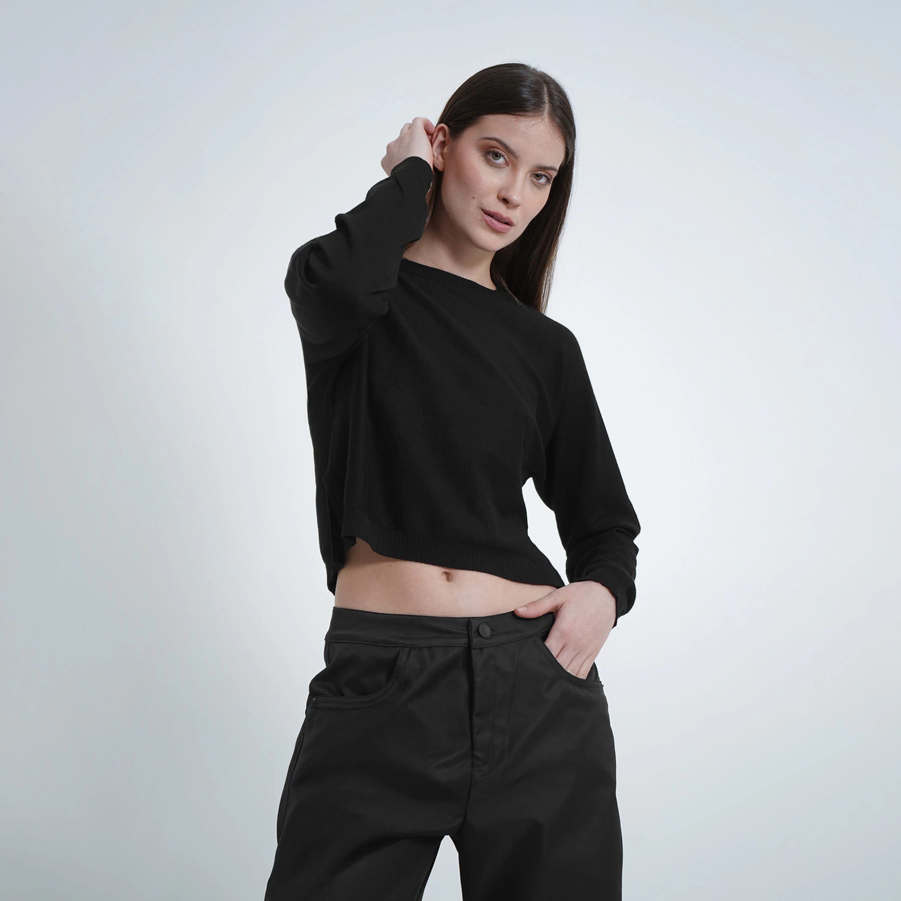 Sweater crop cuello redondo manga larga - imagen 1
