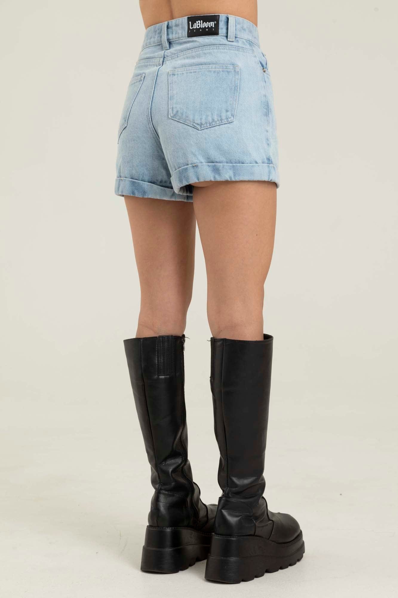 LIGHT WASH DENIM SHORT - imagen 10