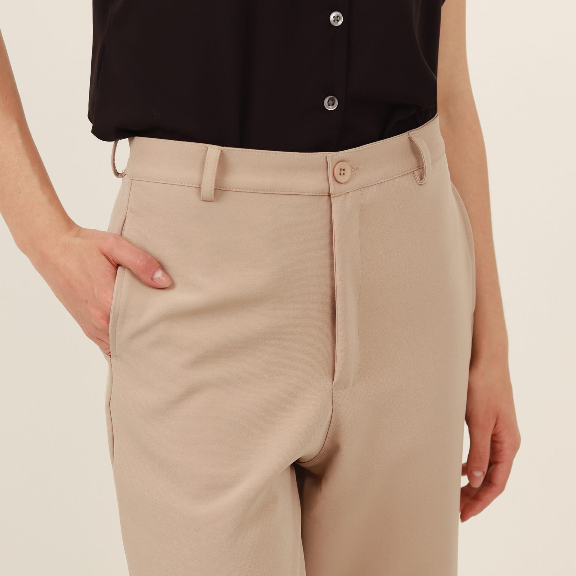 Pantalón rectobásico con pinzas - imagen 2