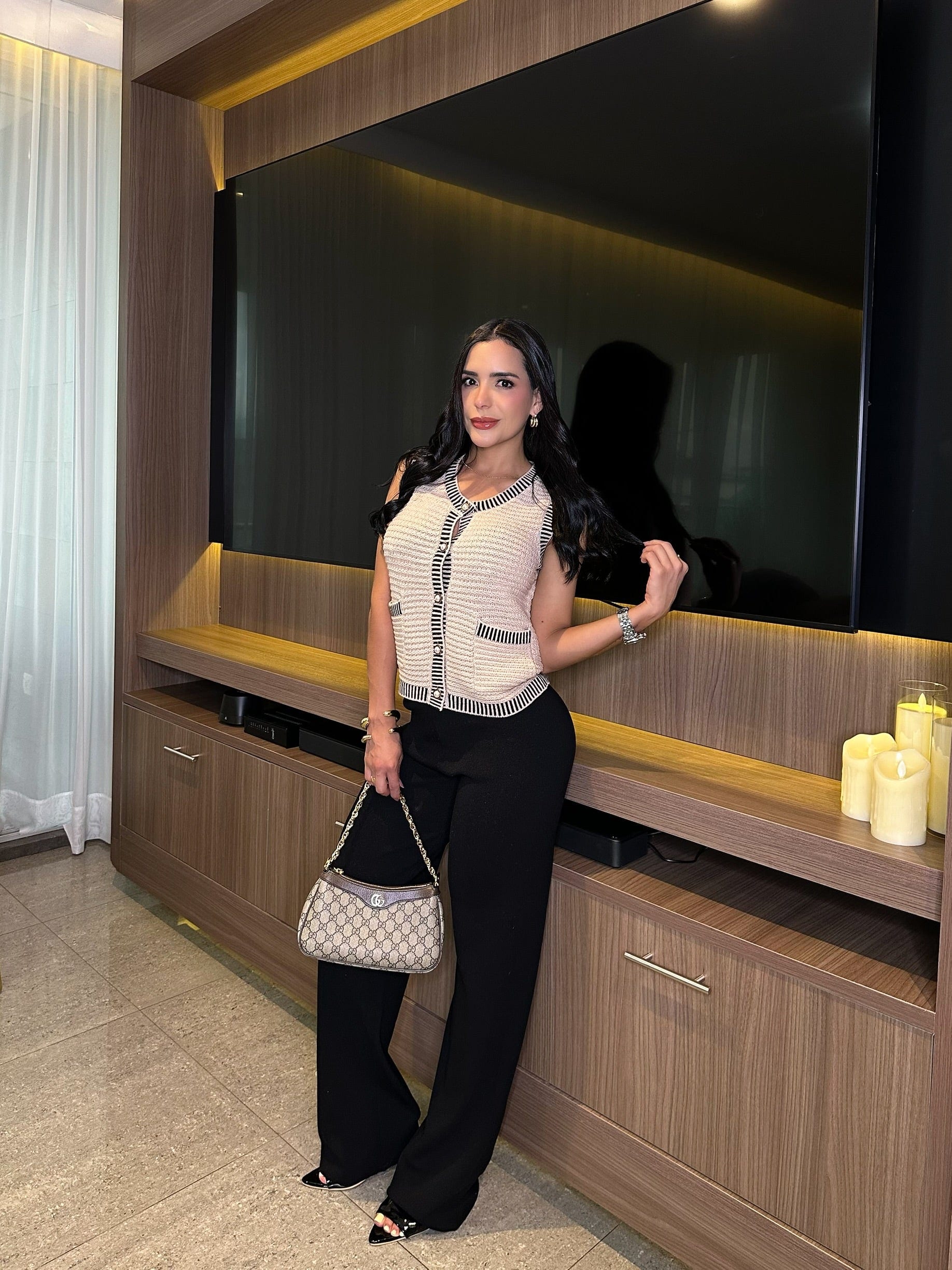 SET AISHA BEIGE x NEGRO - imagen 2