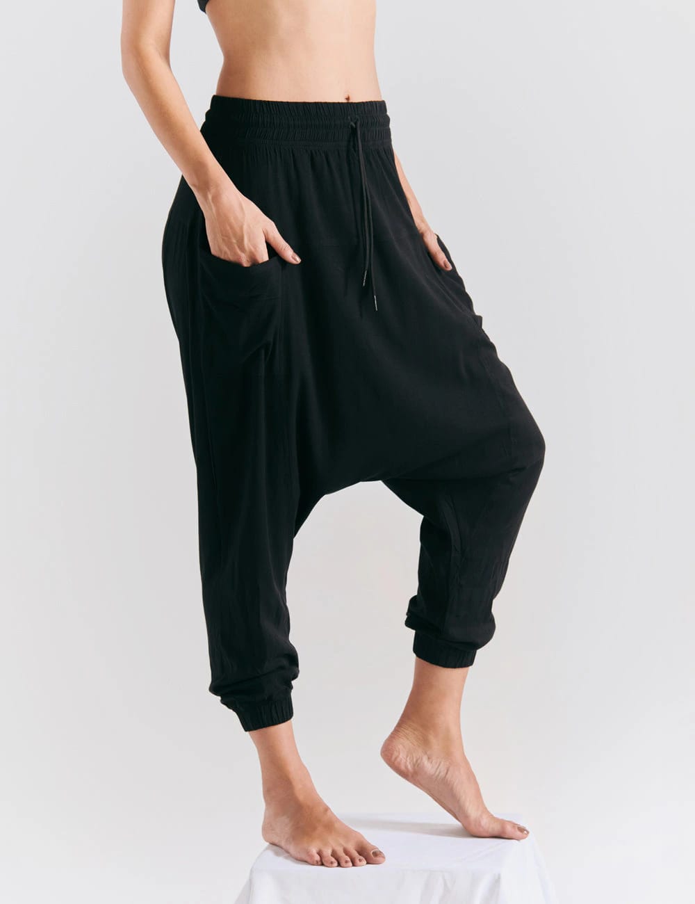 Pantalón Aladino negro mujer - imagen 3