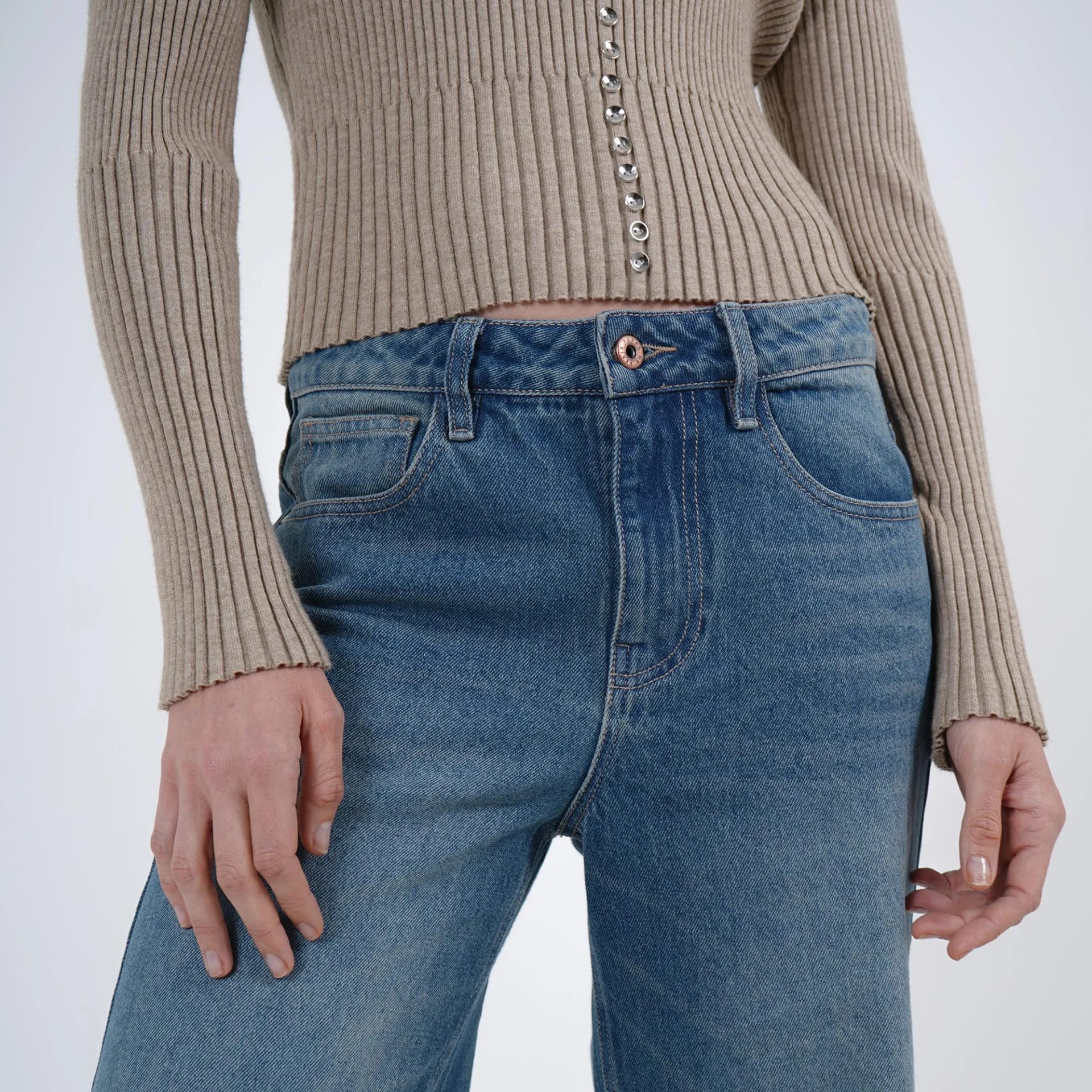 Jean Mom Tiro Alto Bota Recta - imagen 2