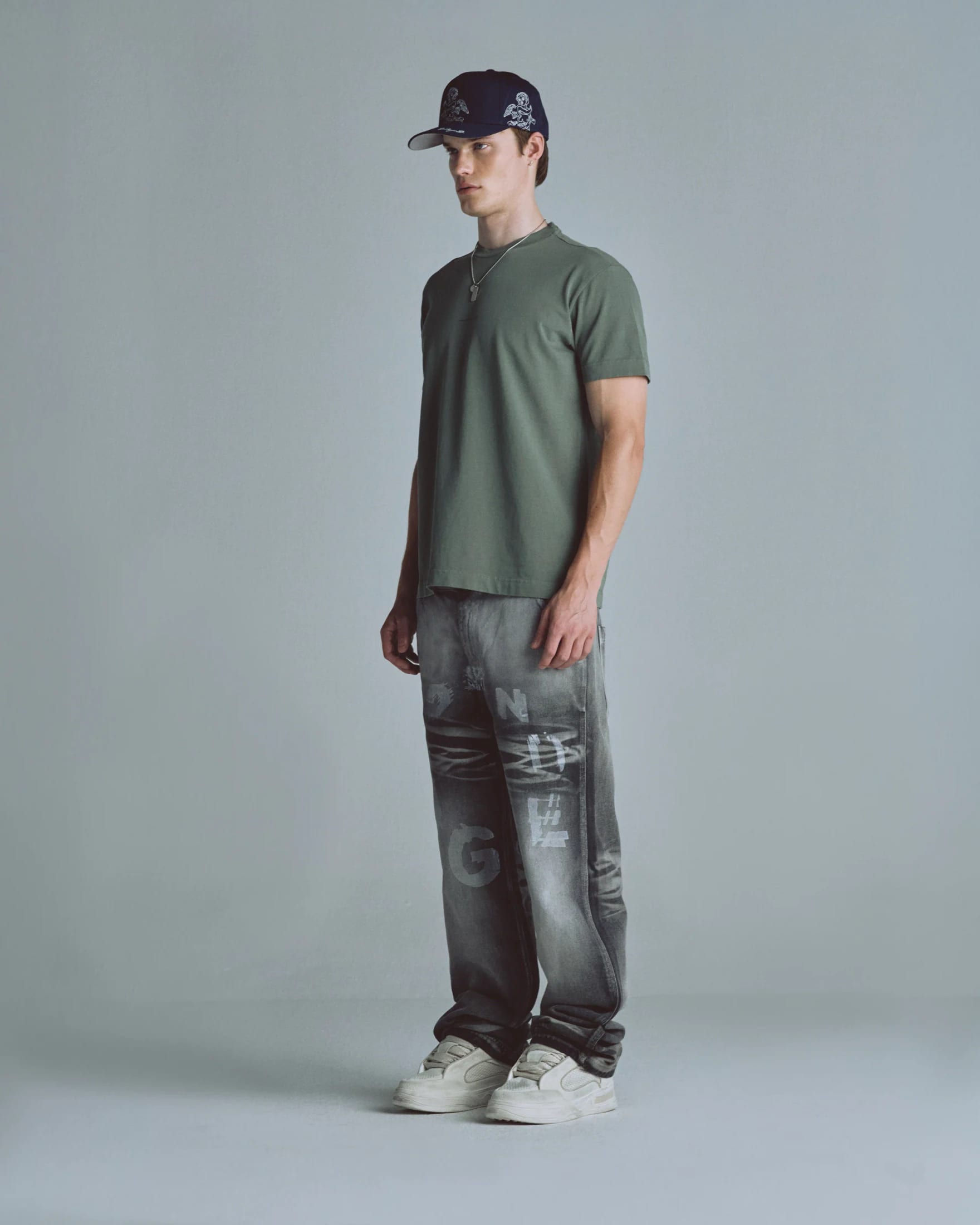 Basics Undergold Company Regular Fit Tshirt Olive Green - imagen 12