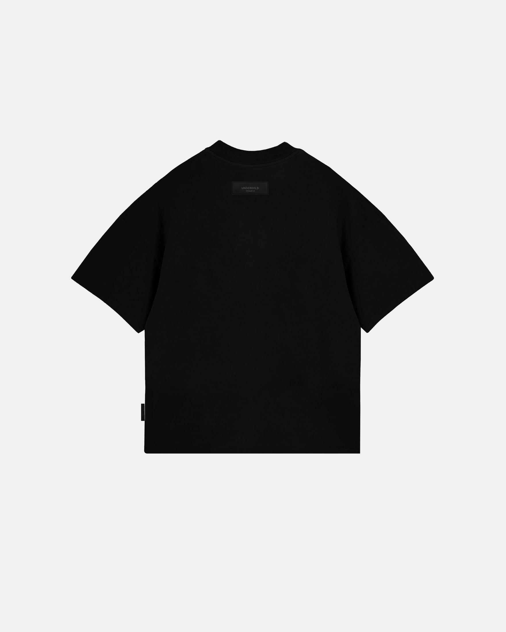 Basics Tiny Logo Boxy Fit Tshirt Black - imagen 4