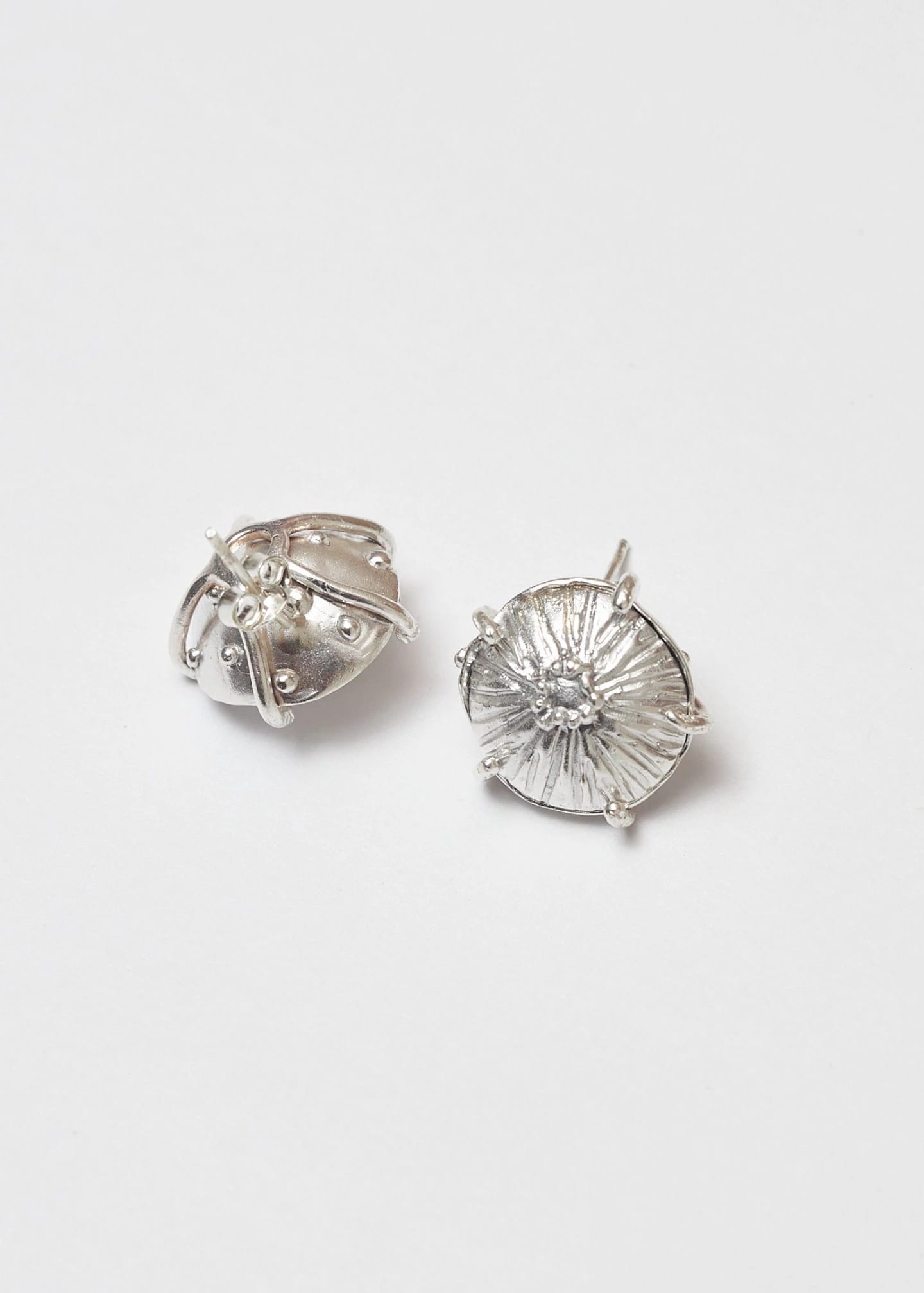 Aretes midi sombrerito plata - imagen 2