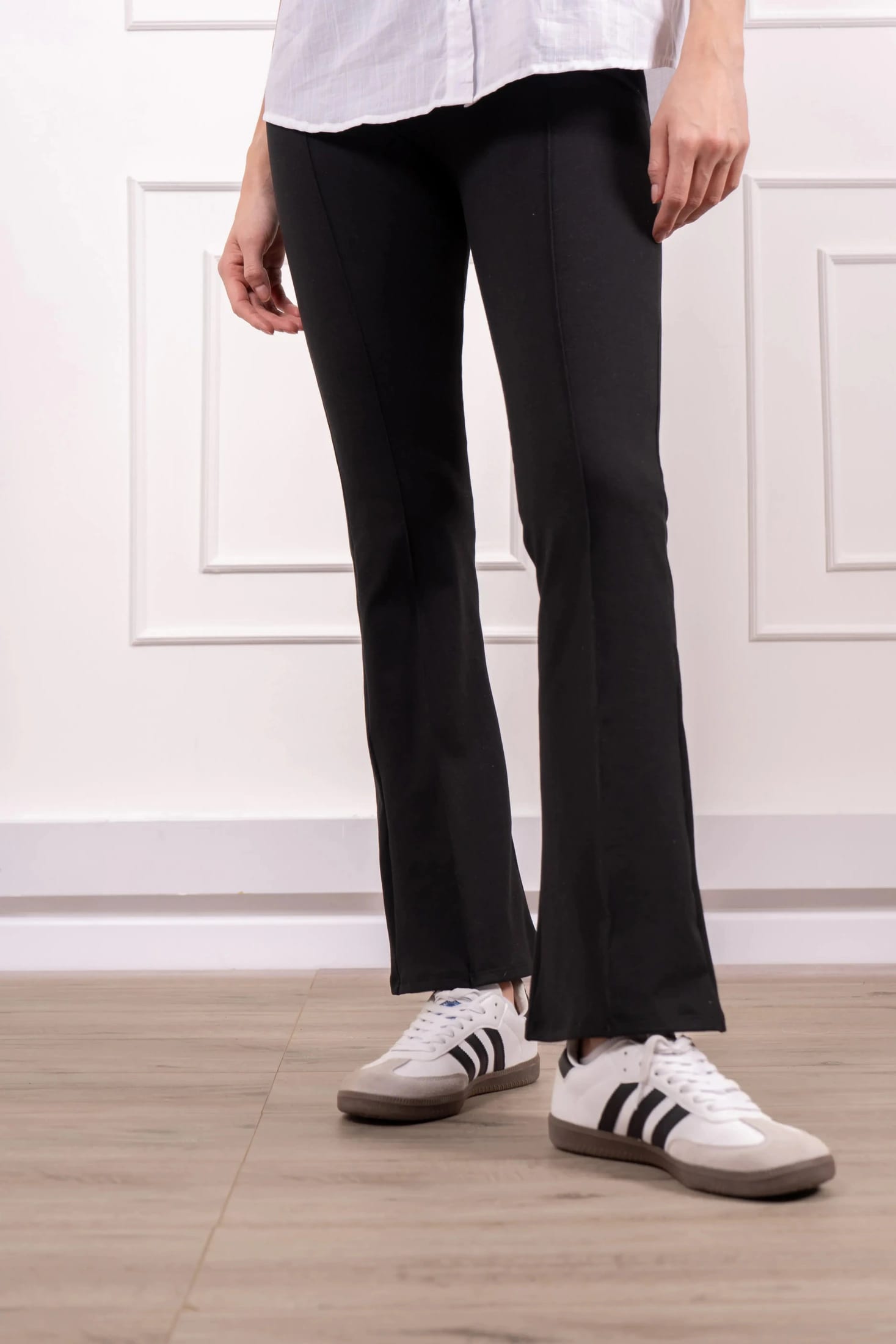 Pantalón Flare Leg Mujer Negro - imagen 4