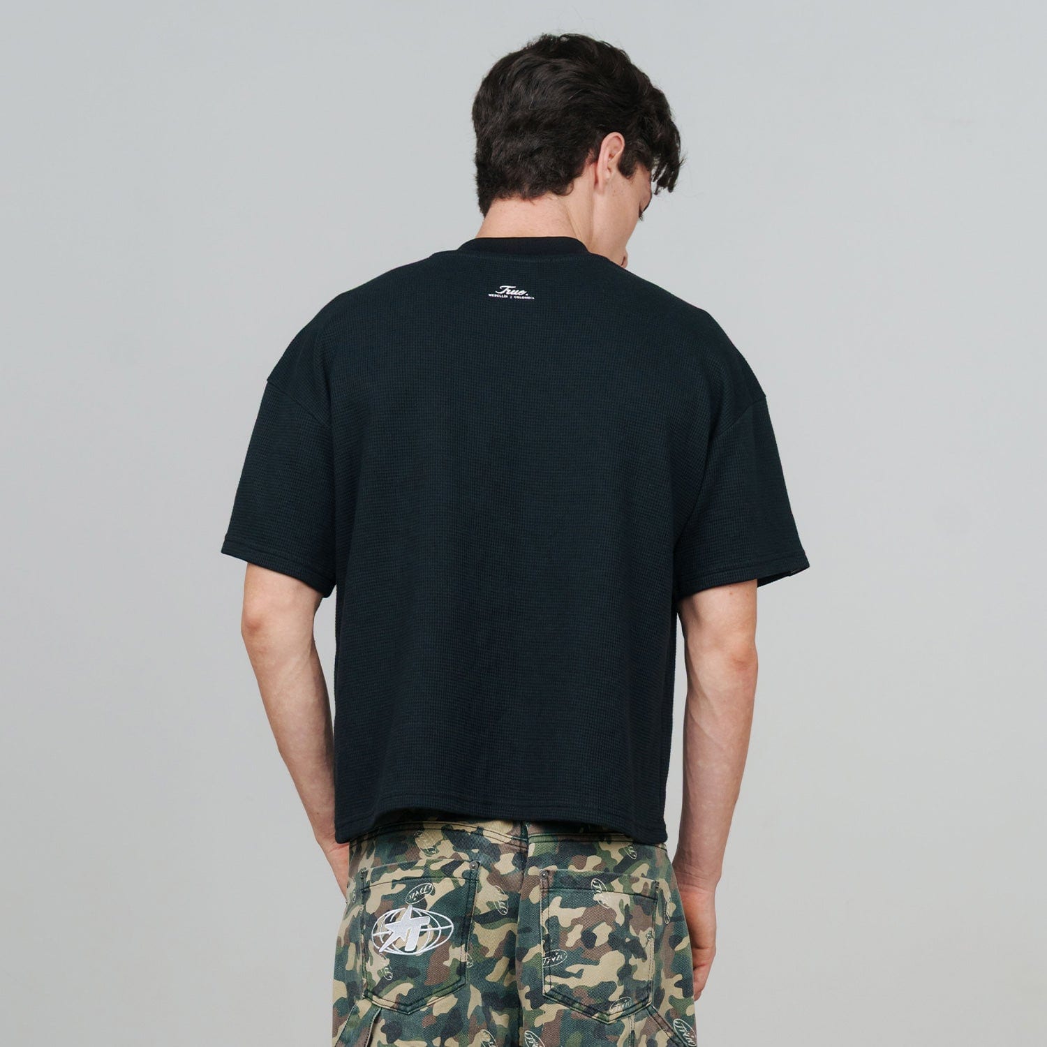 Textured Boxy Tee - Black - imagen 3