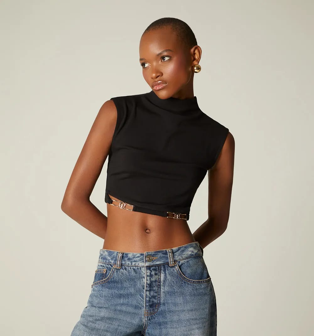 Blusa crop con herraje - imagen 14