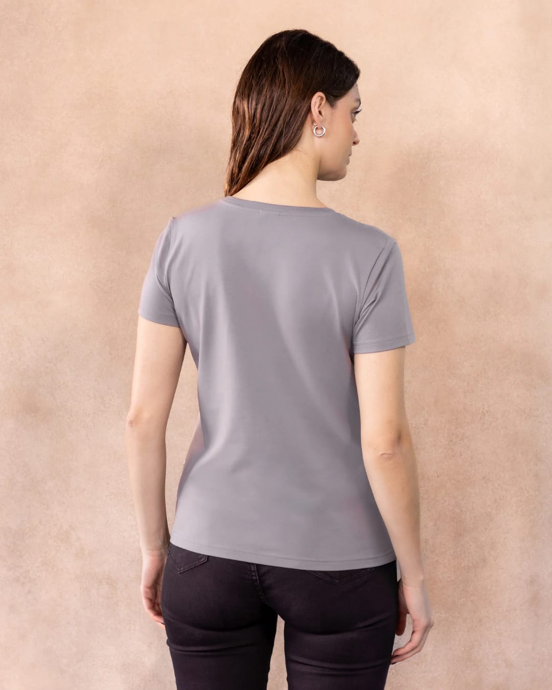 Camiseta Antimanchas  Cuello V Gris Claro - Talla Regular - imagen 4