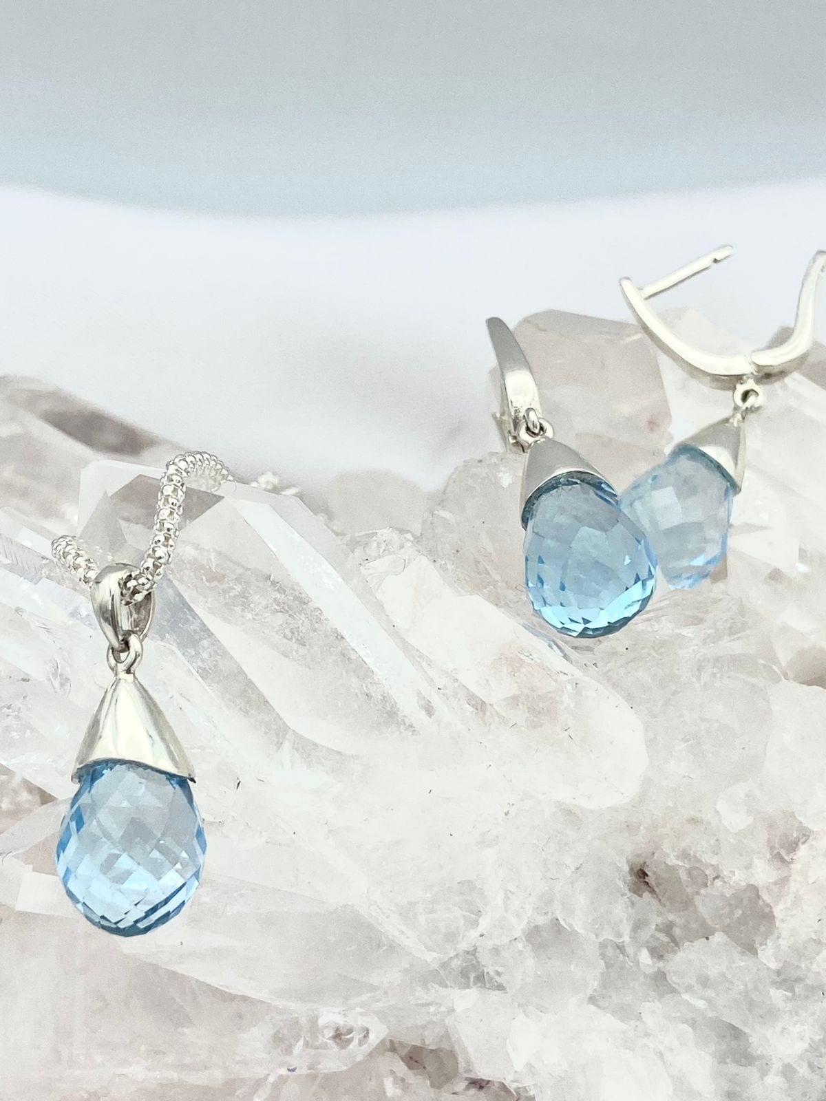 Dije Topacio Azul Gota Grande - imagen 2