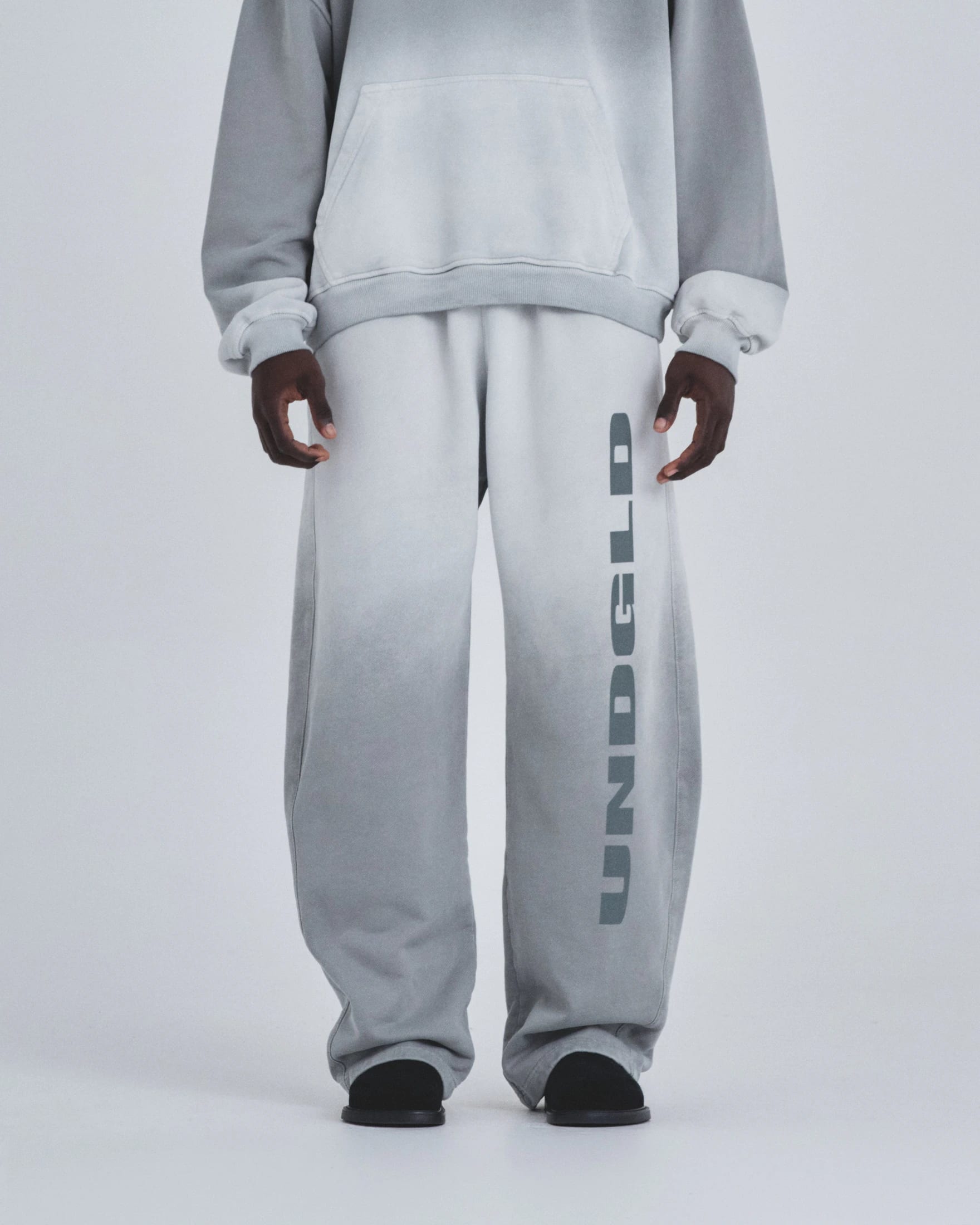 Holy Sate UNDGLD Barrel Sweatpant Faded Gray - imagen 2