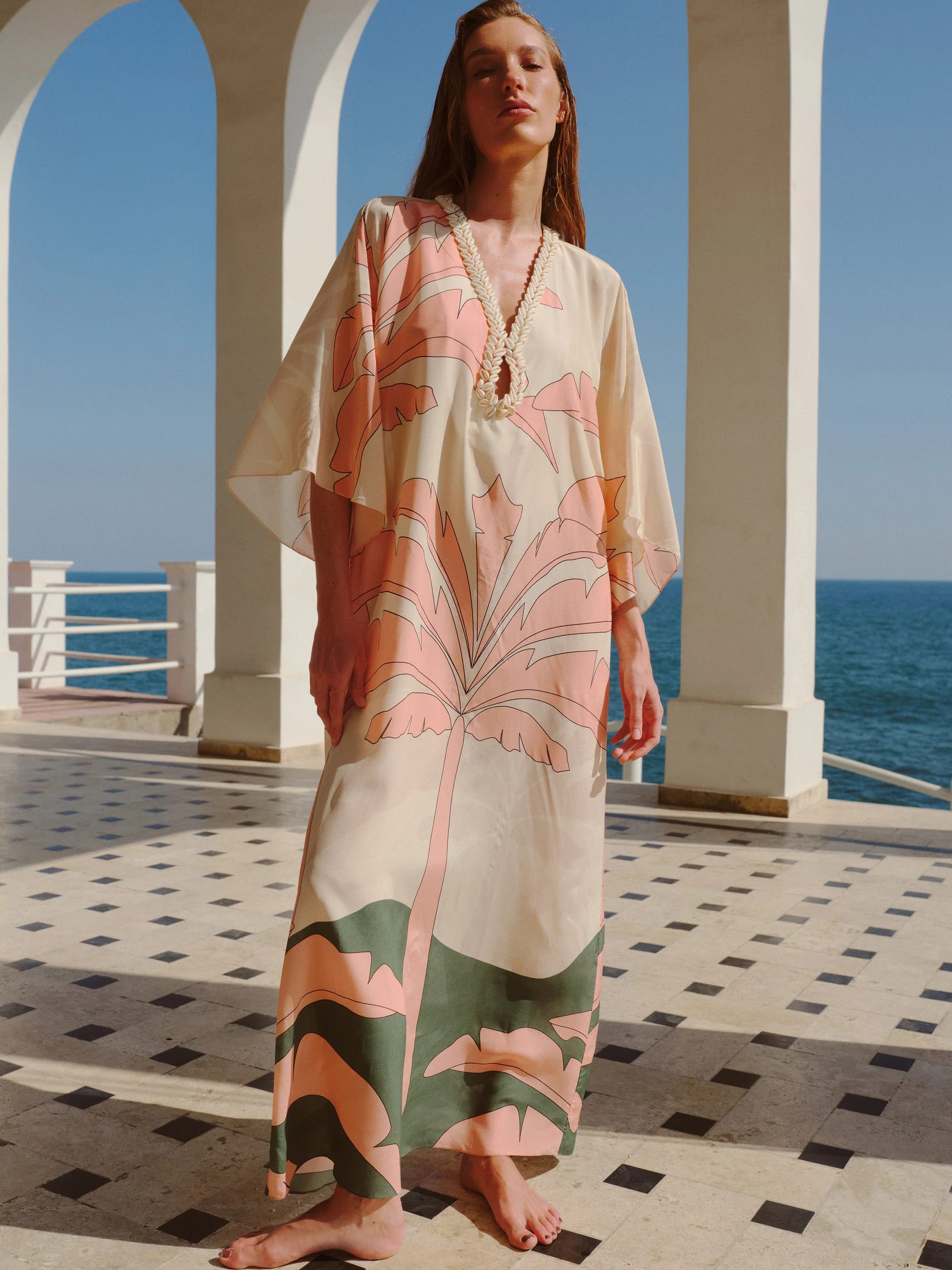 Andina Hand-Embroidered Crepe Tunic / Peach Palms - imagen 4