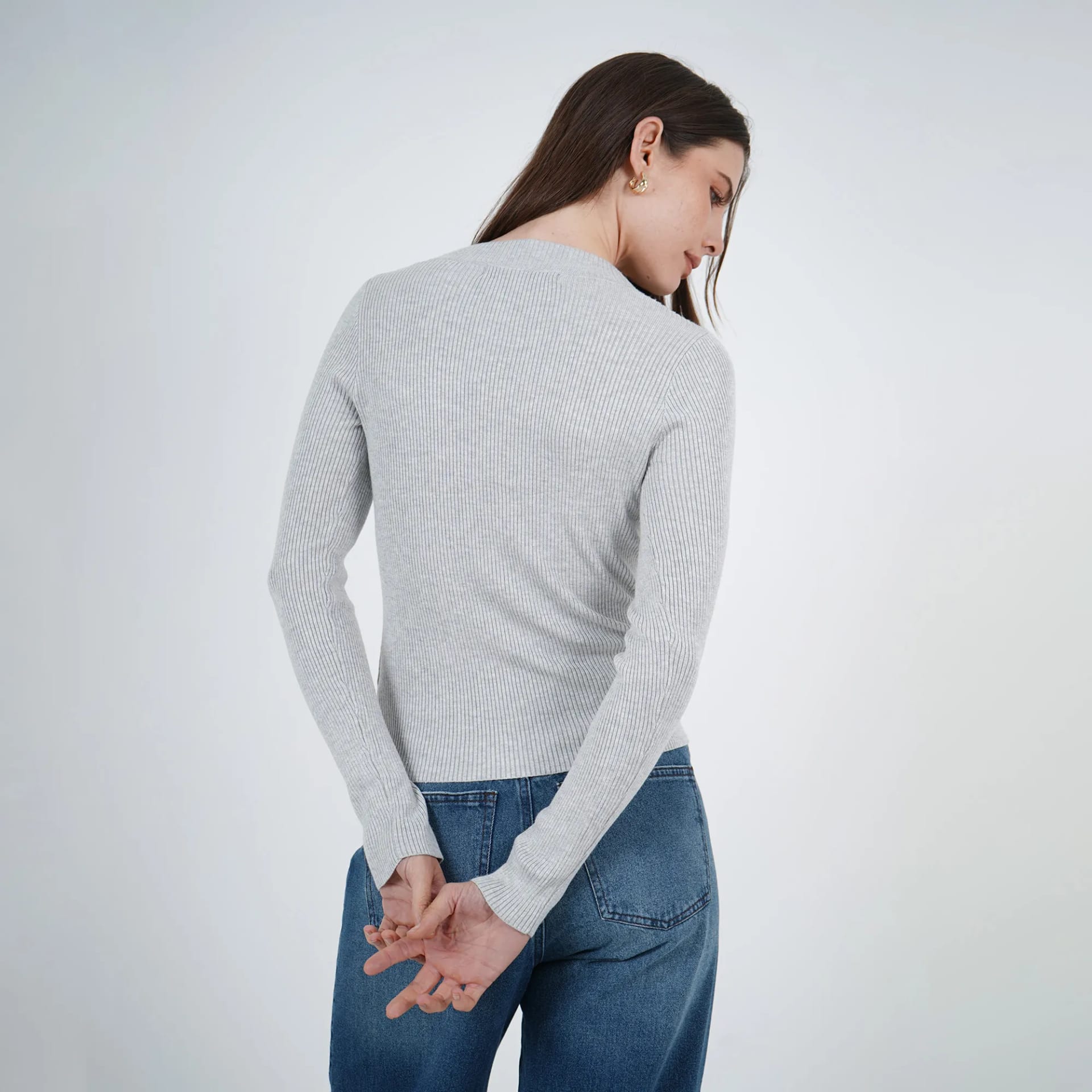 Sweater Cuello V Manga Larga - imagen 9