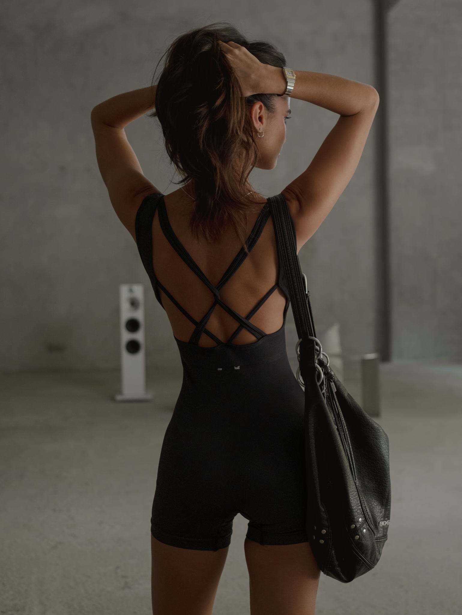 OPEN STRAPS SEAMLESS UNITARD - SHADOW - imagen 9