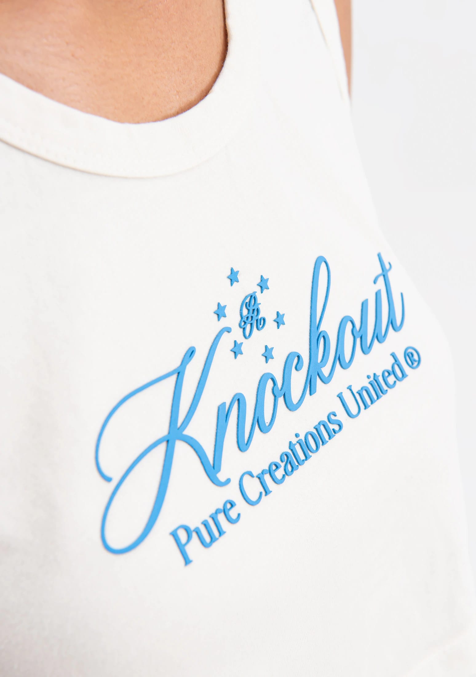 knockout white crop top - imagen 7