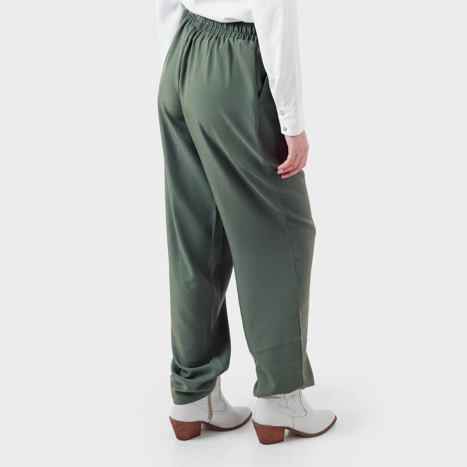 Pantalón básico bota recta cintura elástica - imagen 13