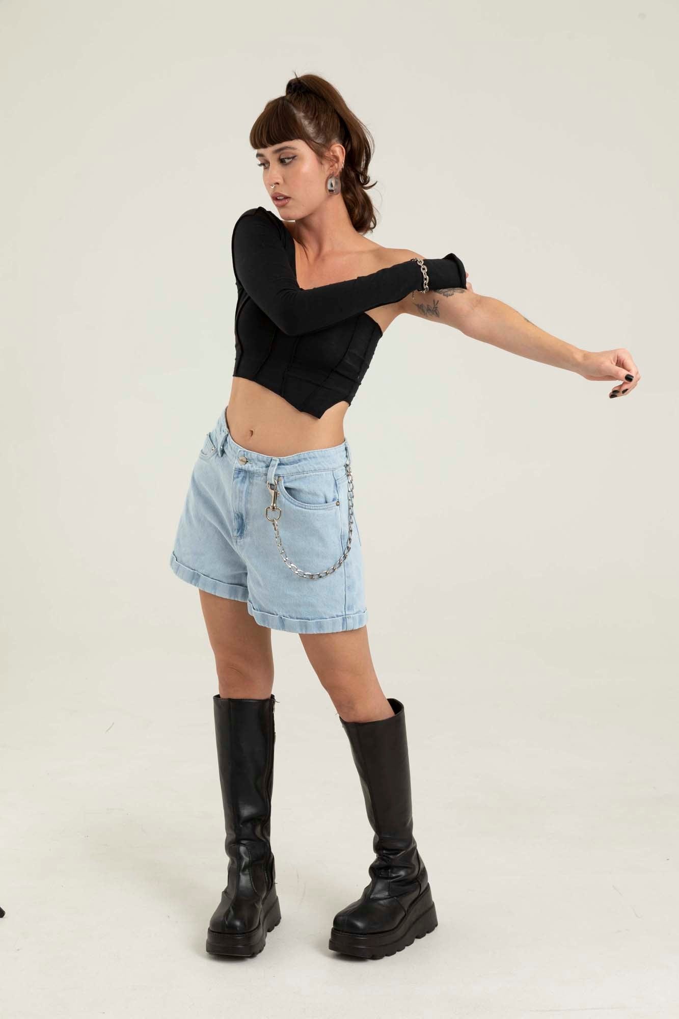 LIGHT WASH DENIM SHORT - imagen 3