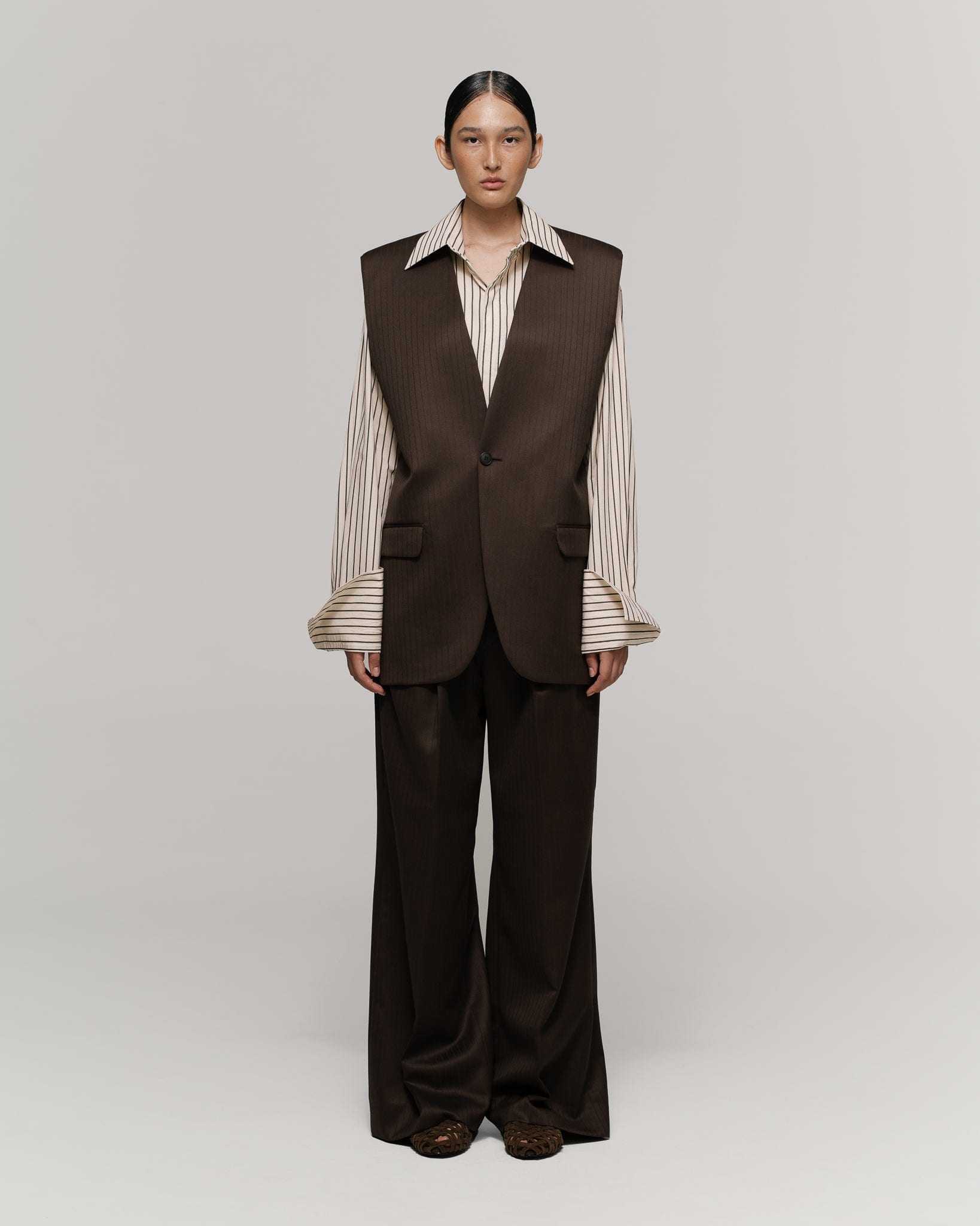 Traje Nogal - imagen 4