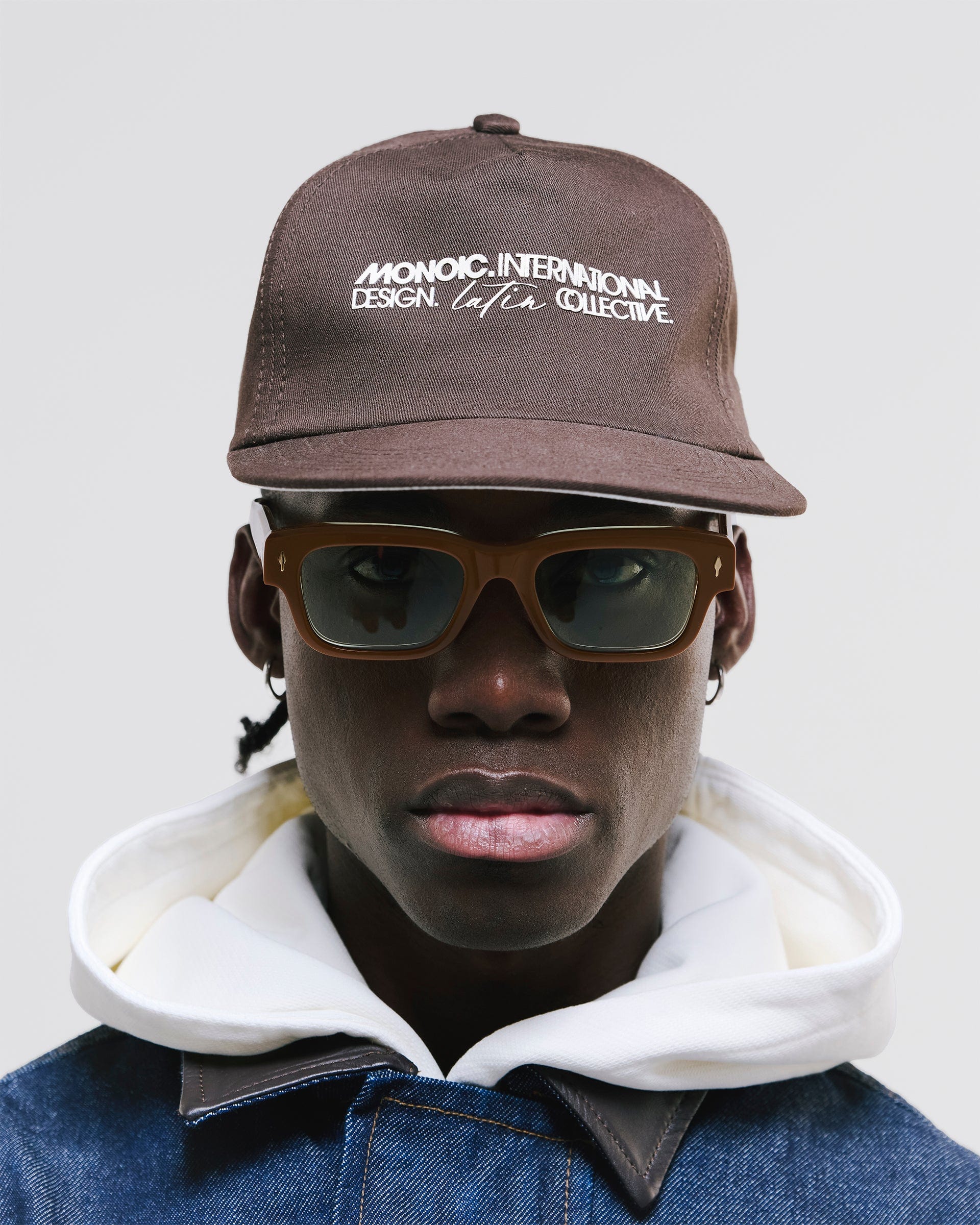 Gorra Latin Design Collective – Café - imagen 2