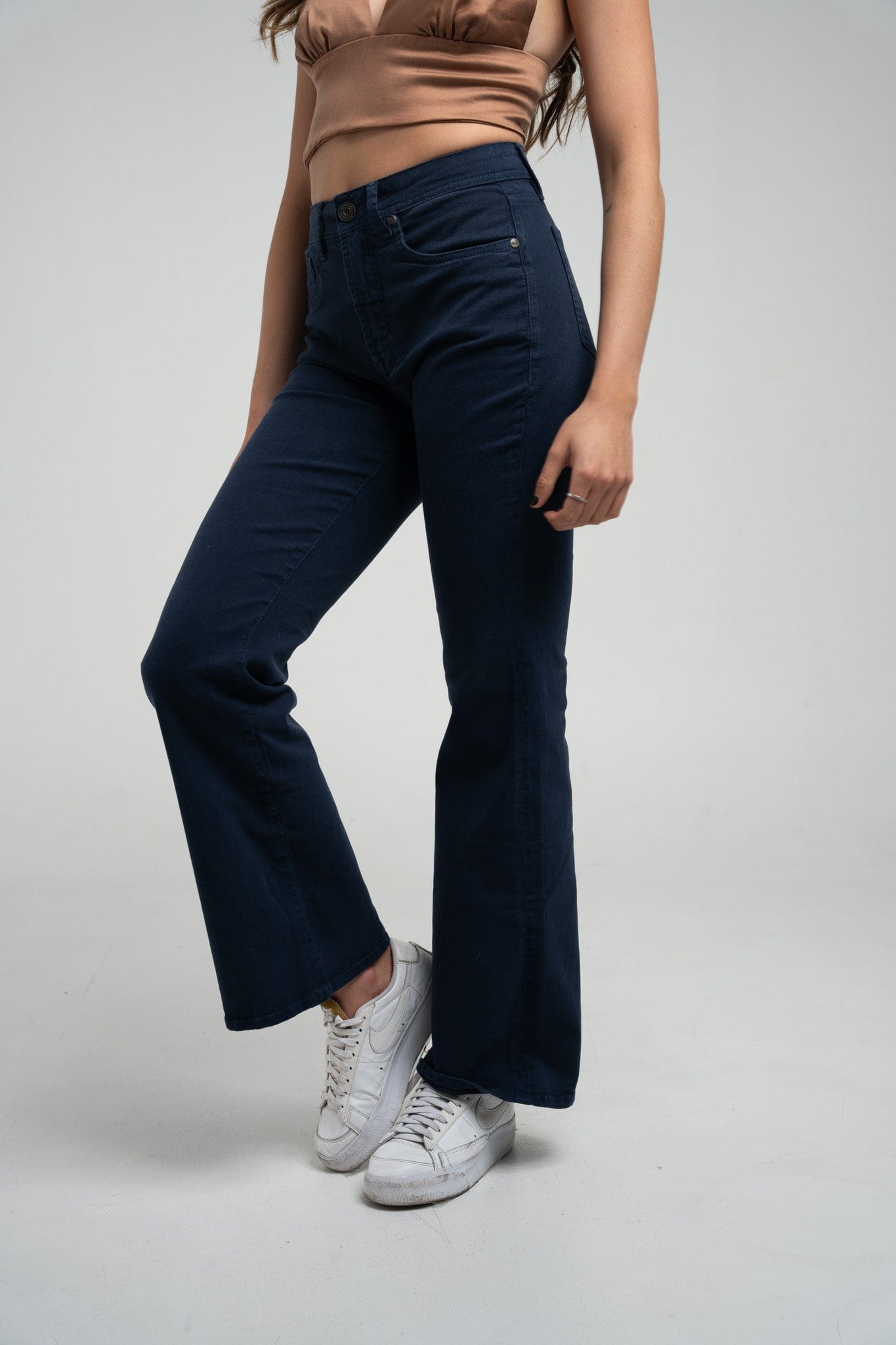 BCI Boot-Cut Jeans - imagen 1