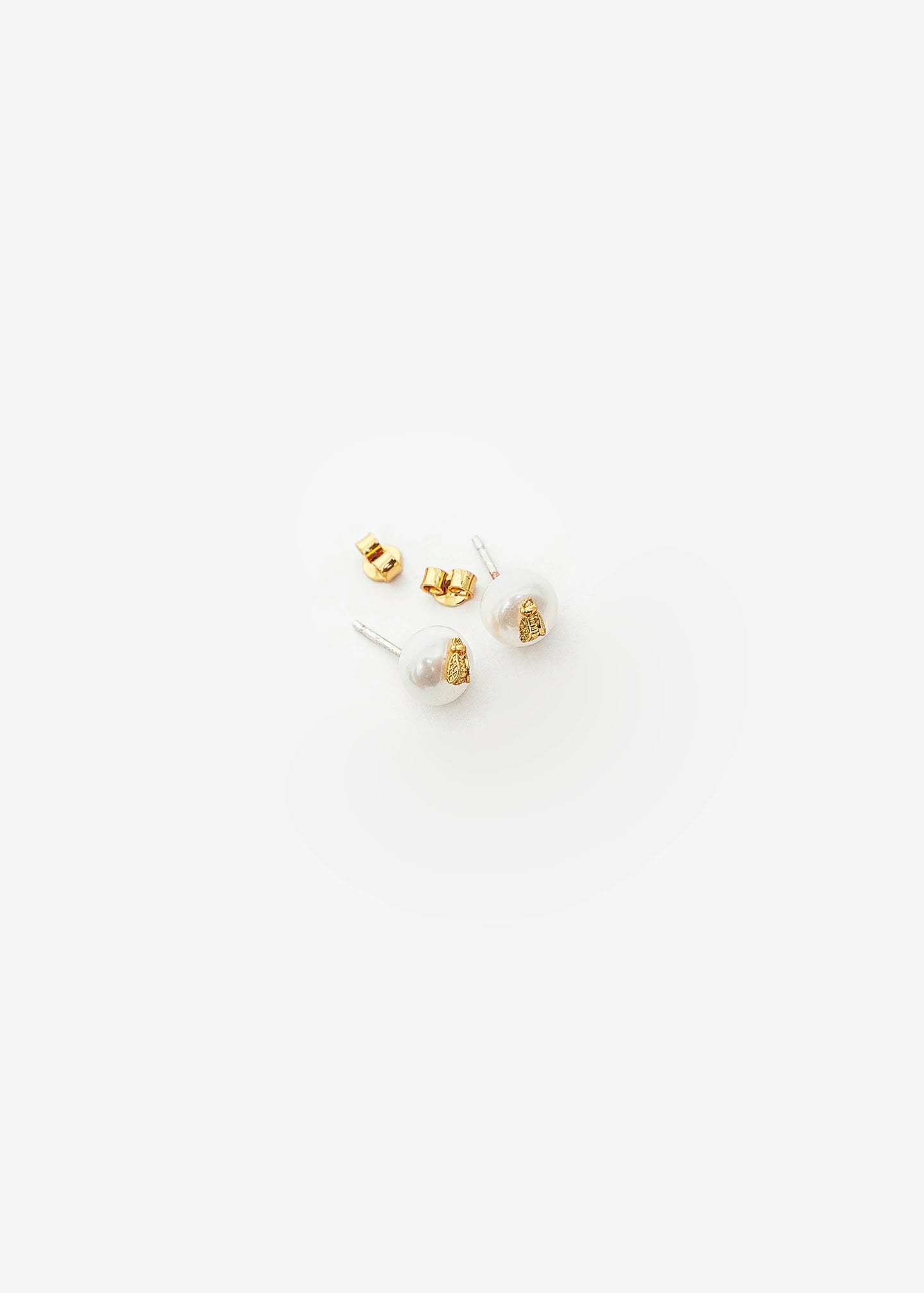 Perla Bee Stud - imagen 1