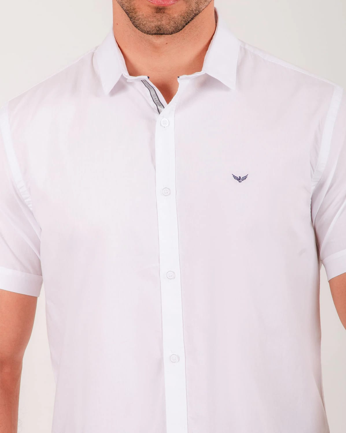 Camisa blanca manga corta para hombre - imagen 41