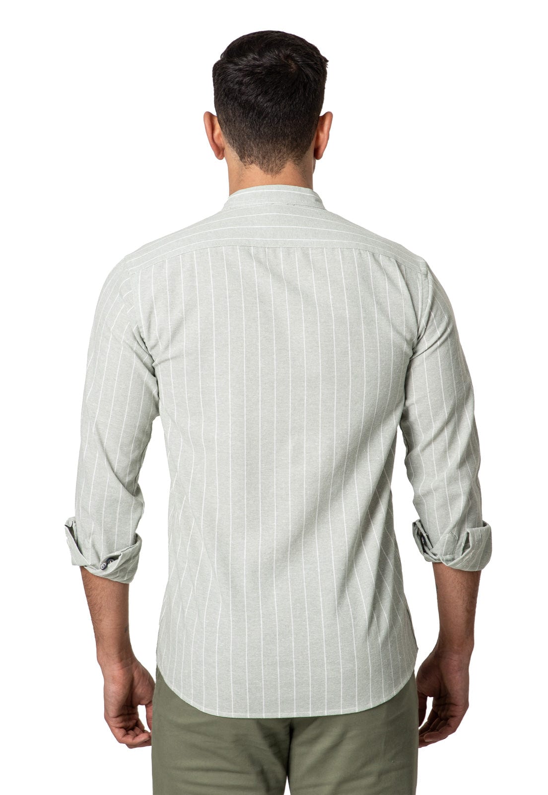 Camisa en Lino verde cuello neru a rayas - imagen 16