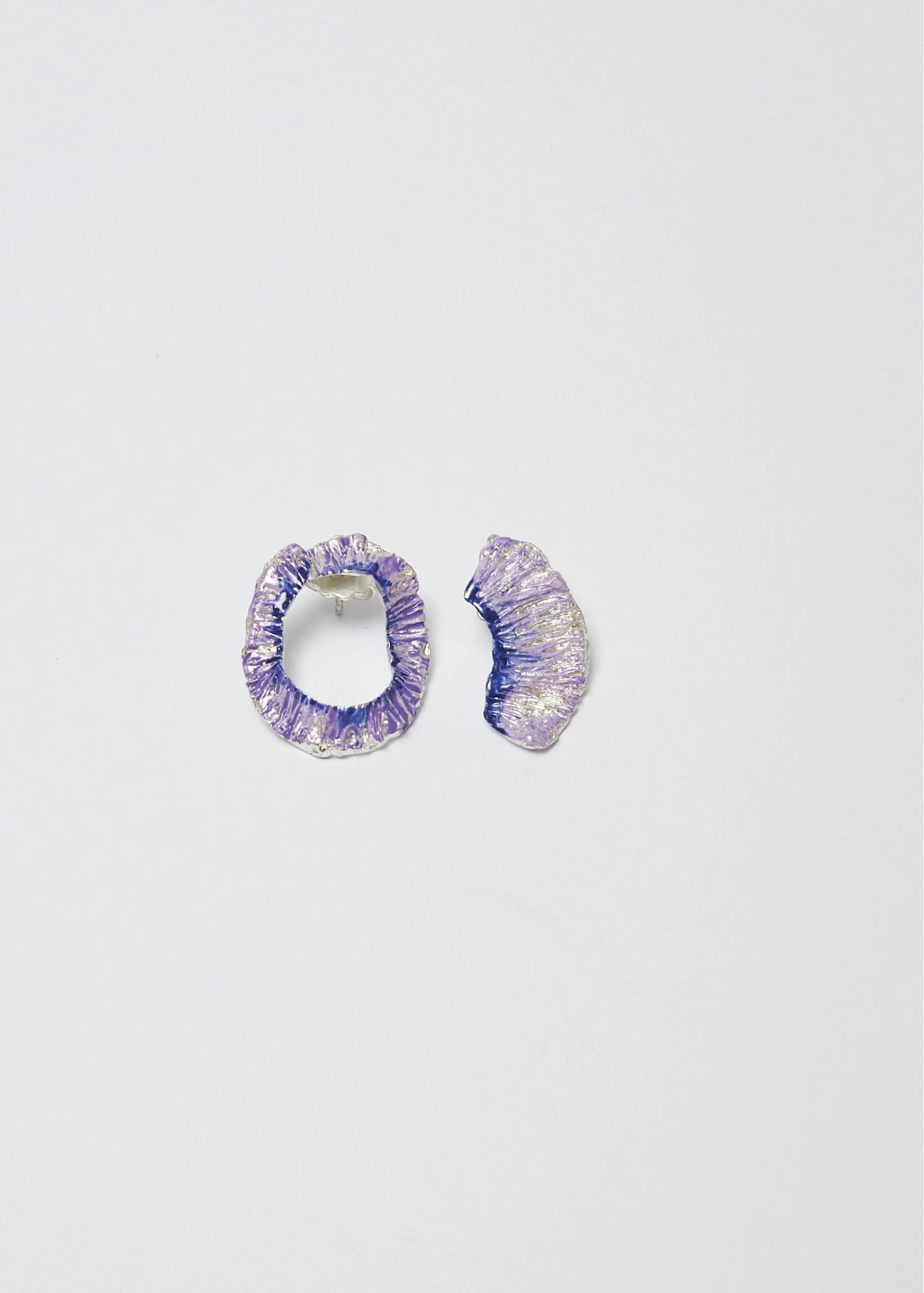 Aretes asimetricos viaje en la oscuridad - imagen 2