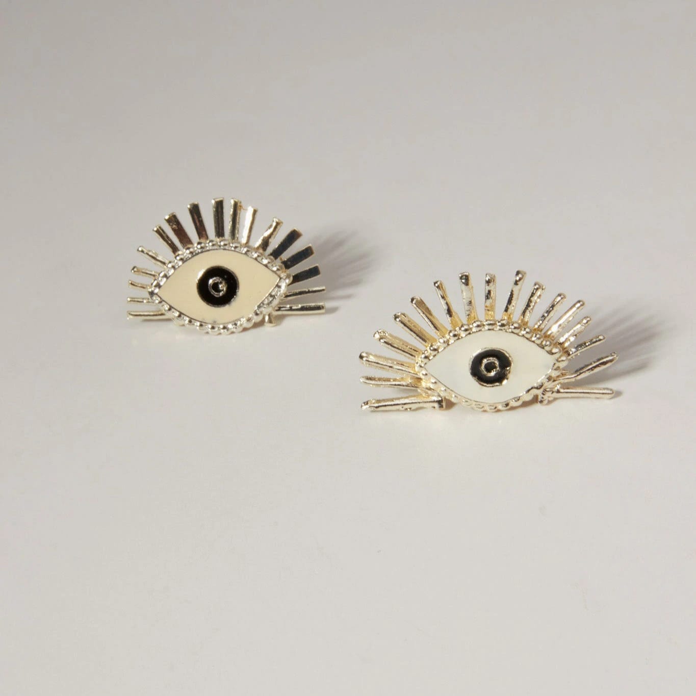 Enigma Eye Studs - imagen 4
