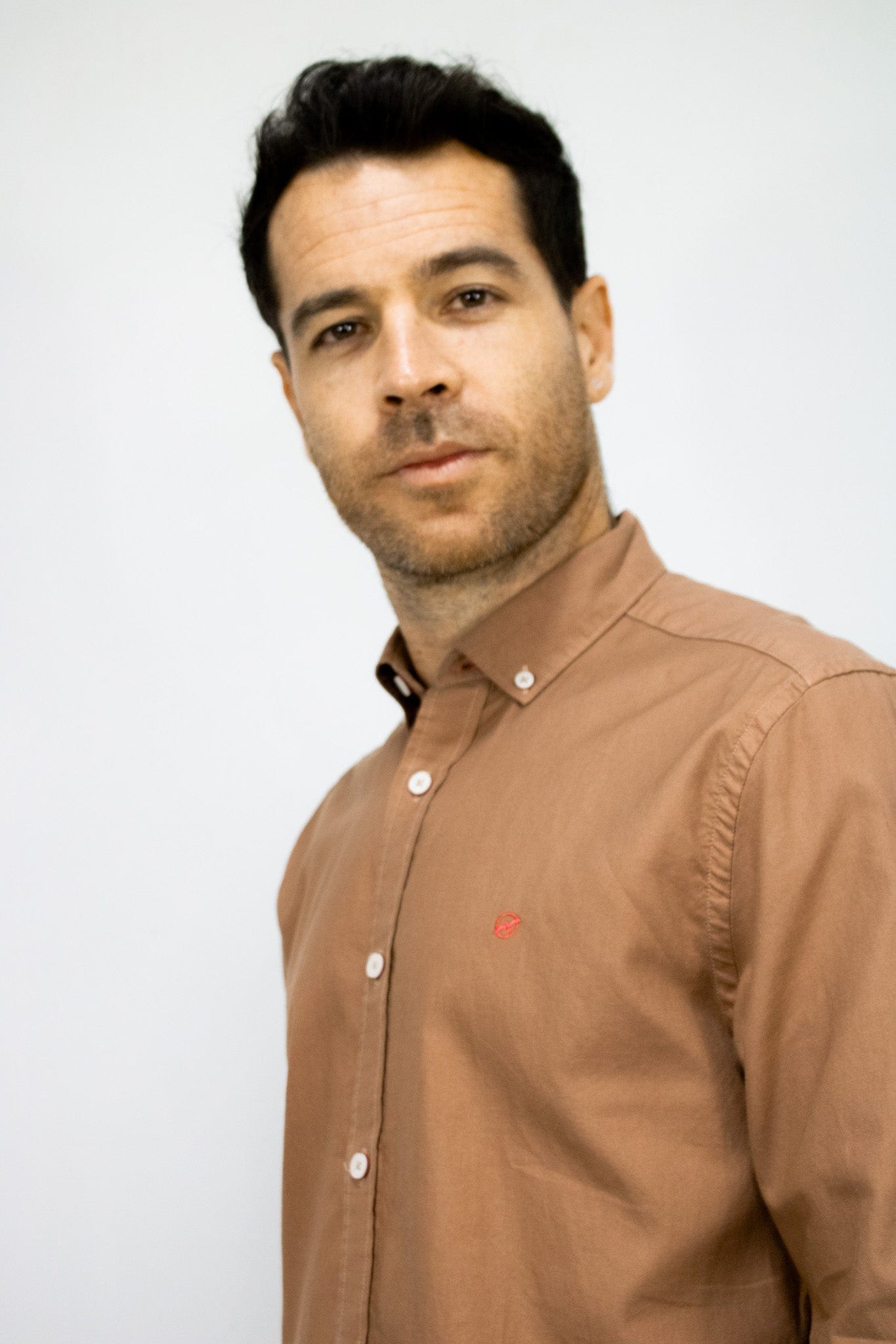 CAMISA OXFORD CAFE PARA HOMBRE - imagen 4