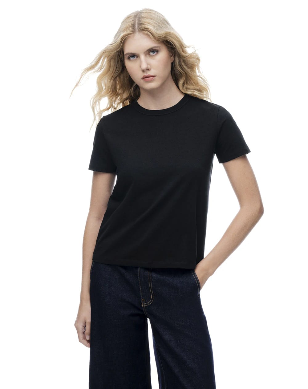 Camiseta manga corta regular negra mujer - imagen 4